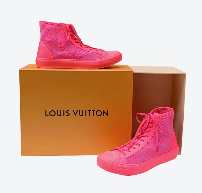 Louis Vuitton Lv Trainer Monogram Sneakers - Pink Sneakers, Shoes -  LOU752171