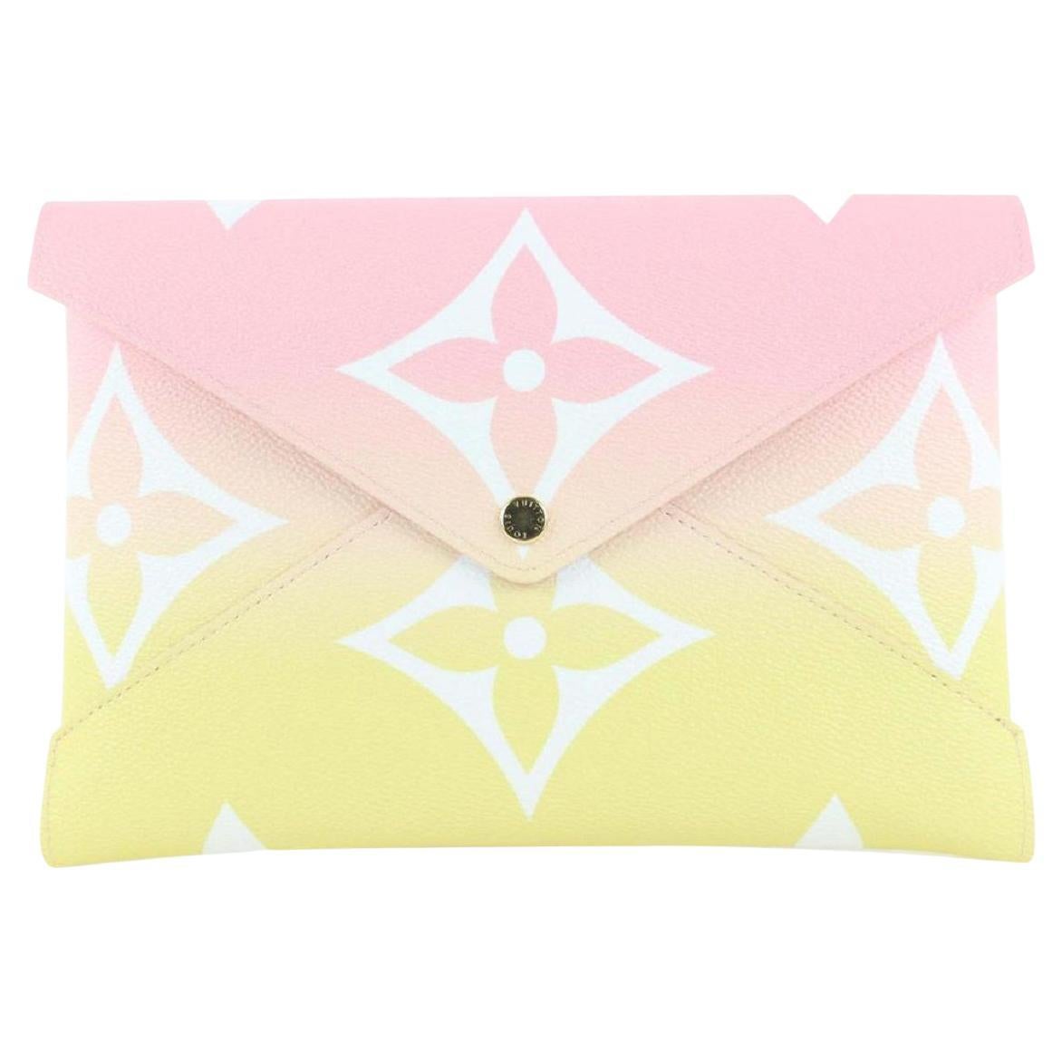 Louis Vuitton grand sac enveloppe Kirigami GM rose et jaune By the Pool