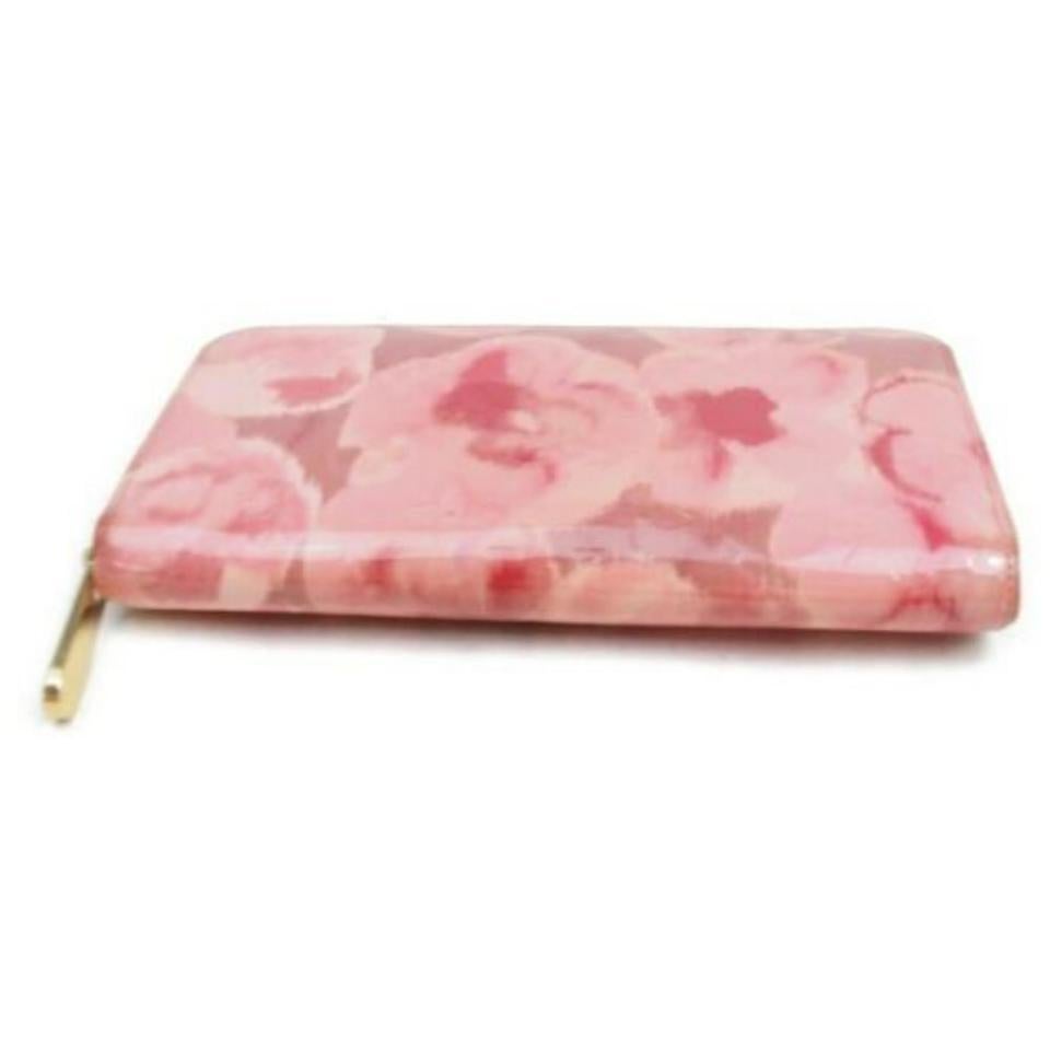 Louis Vuitton Pink Zippy Ikat Flower Vernis Monogram 872899 Wallet For Sale 6