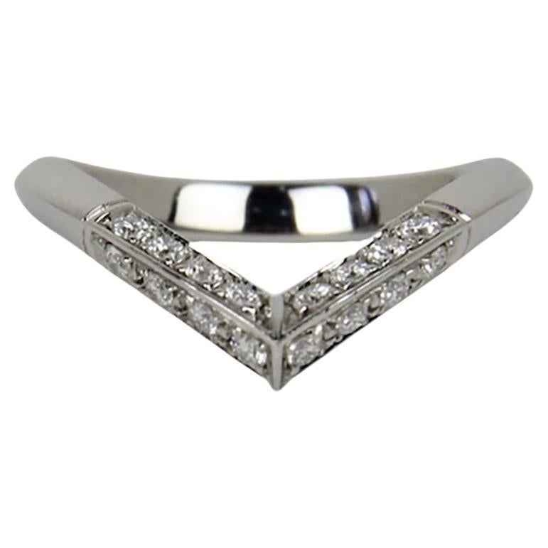 Louis Vuitton Platinum LV Diamonds Pavé V Ring sz 53/ 6.5 rt $4650