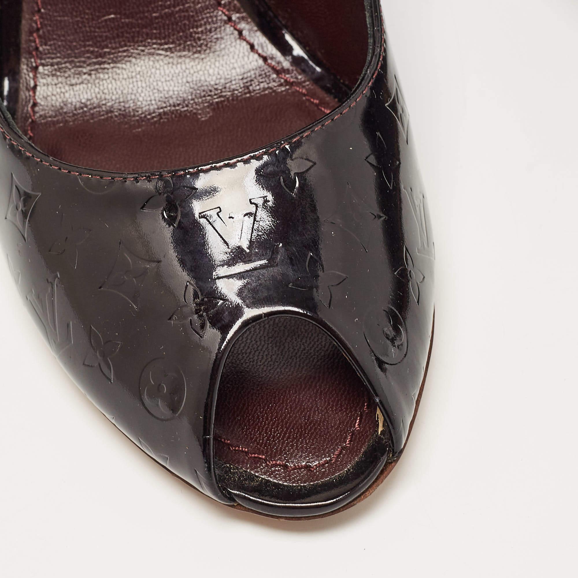 Louis Vuitton Plum Monogram Patent Leather Peep Toe Wedge Pumps Size 36.5 For Sale 2