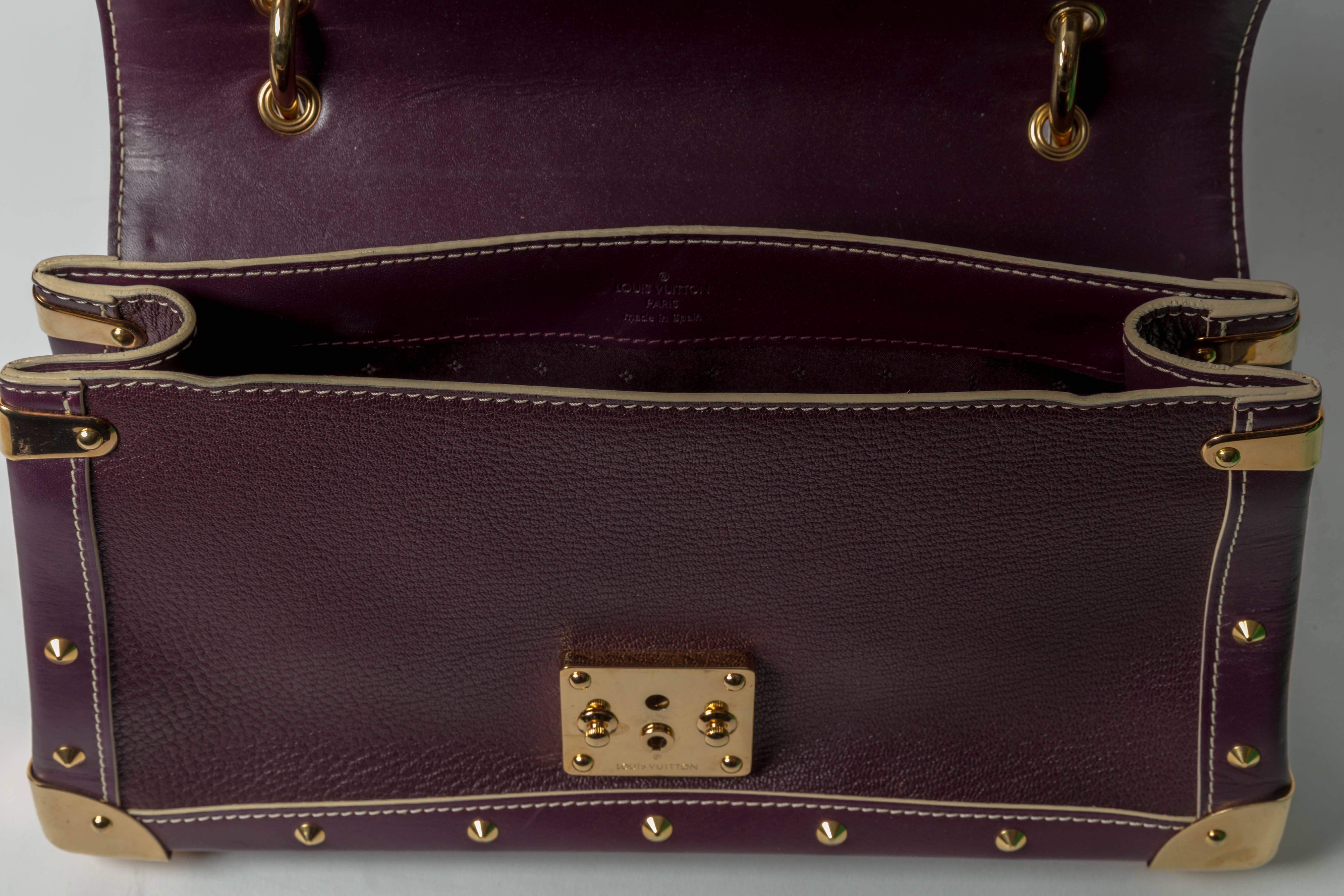 Louis Vuitton Plum Suhali le Talentueux Shoulder Bag In Excellent Condition For Sale In Westhampton Beach, NY