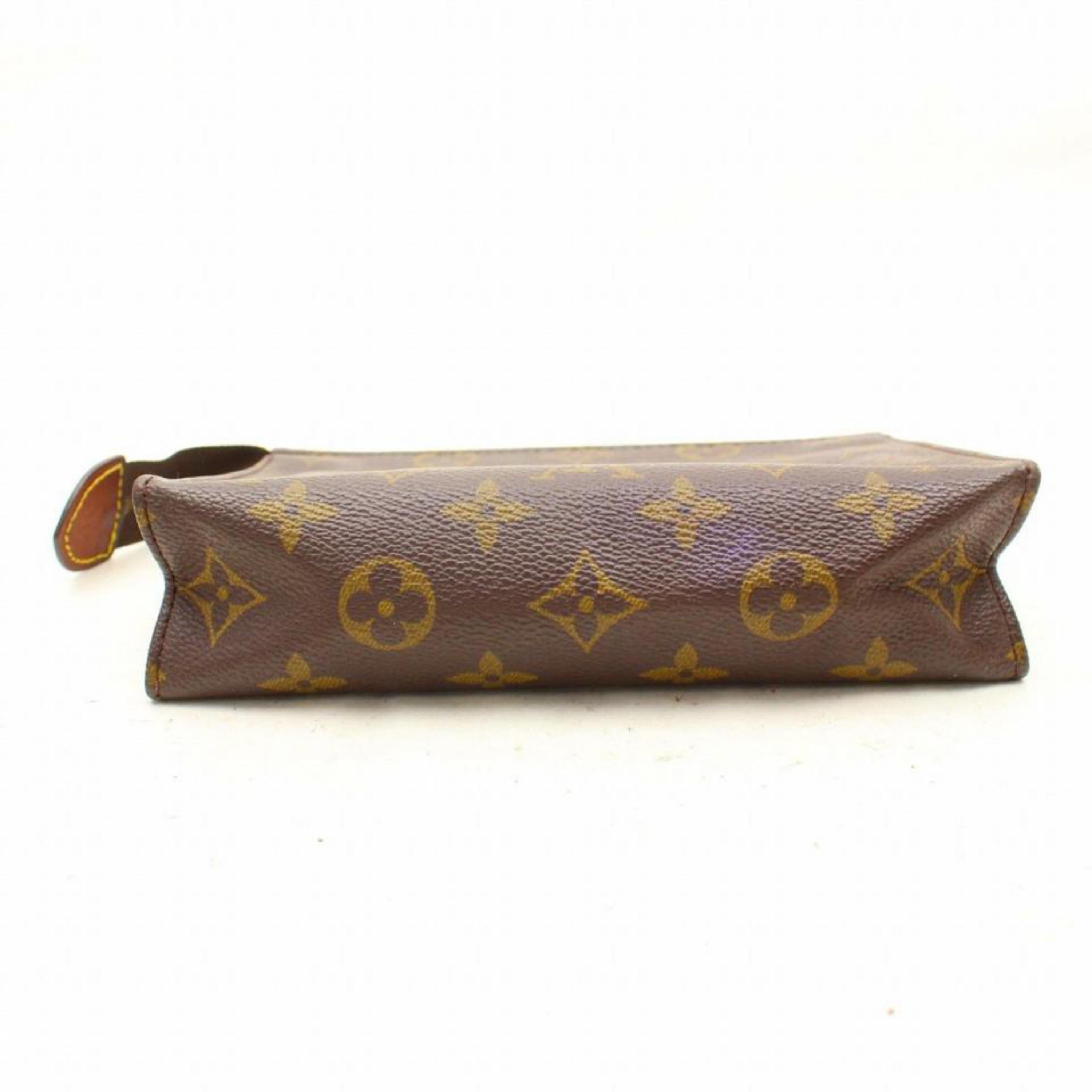 Louis Vuitton Poche Monogram Toiletry Pouch Toilette 19 868316 Brown Coated Canv For Sale 2