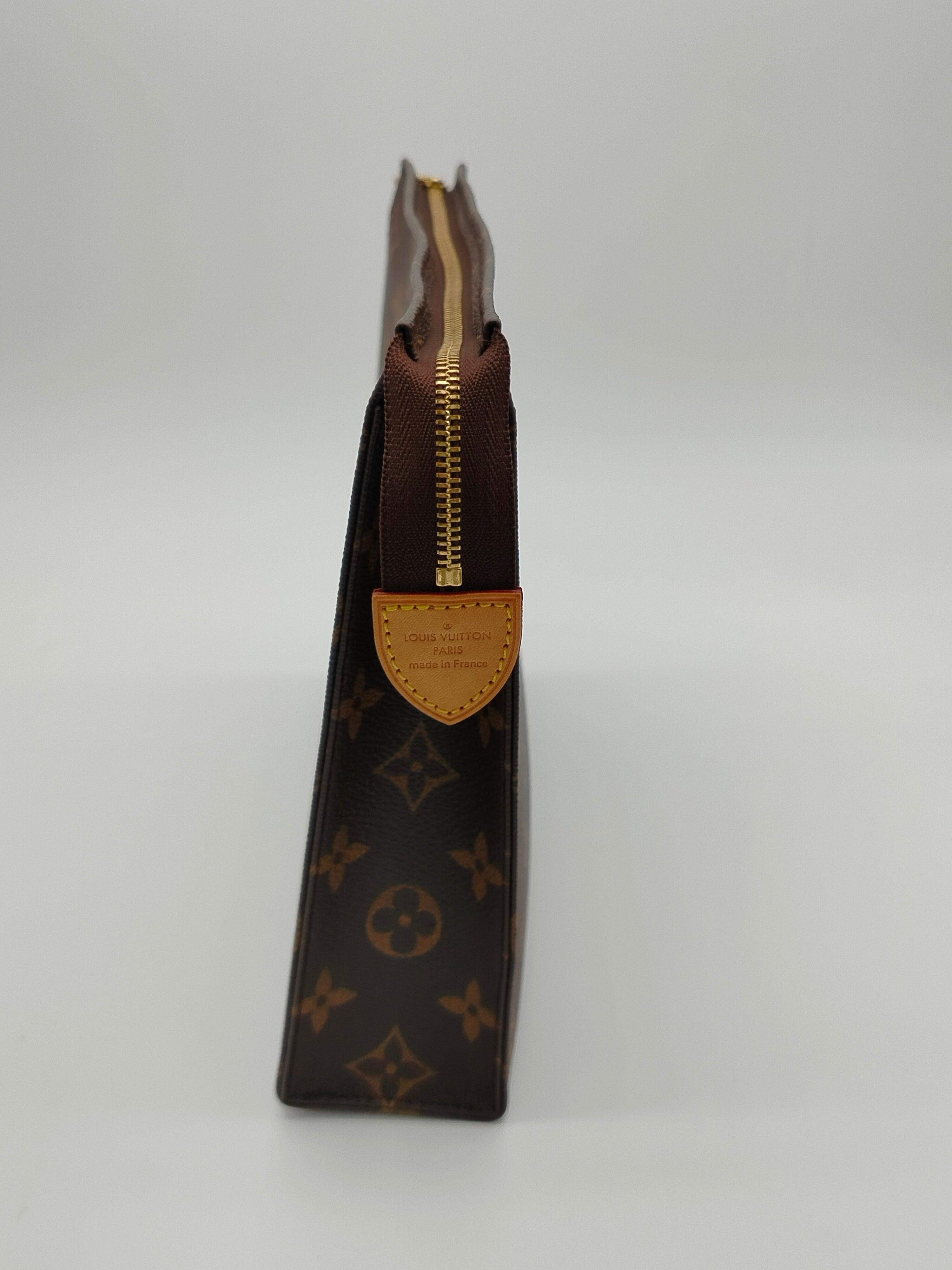 Louis Vuitton Poche Toilette Monogram Clutch Bag - '10s 1