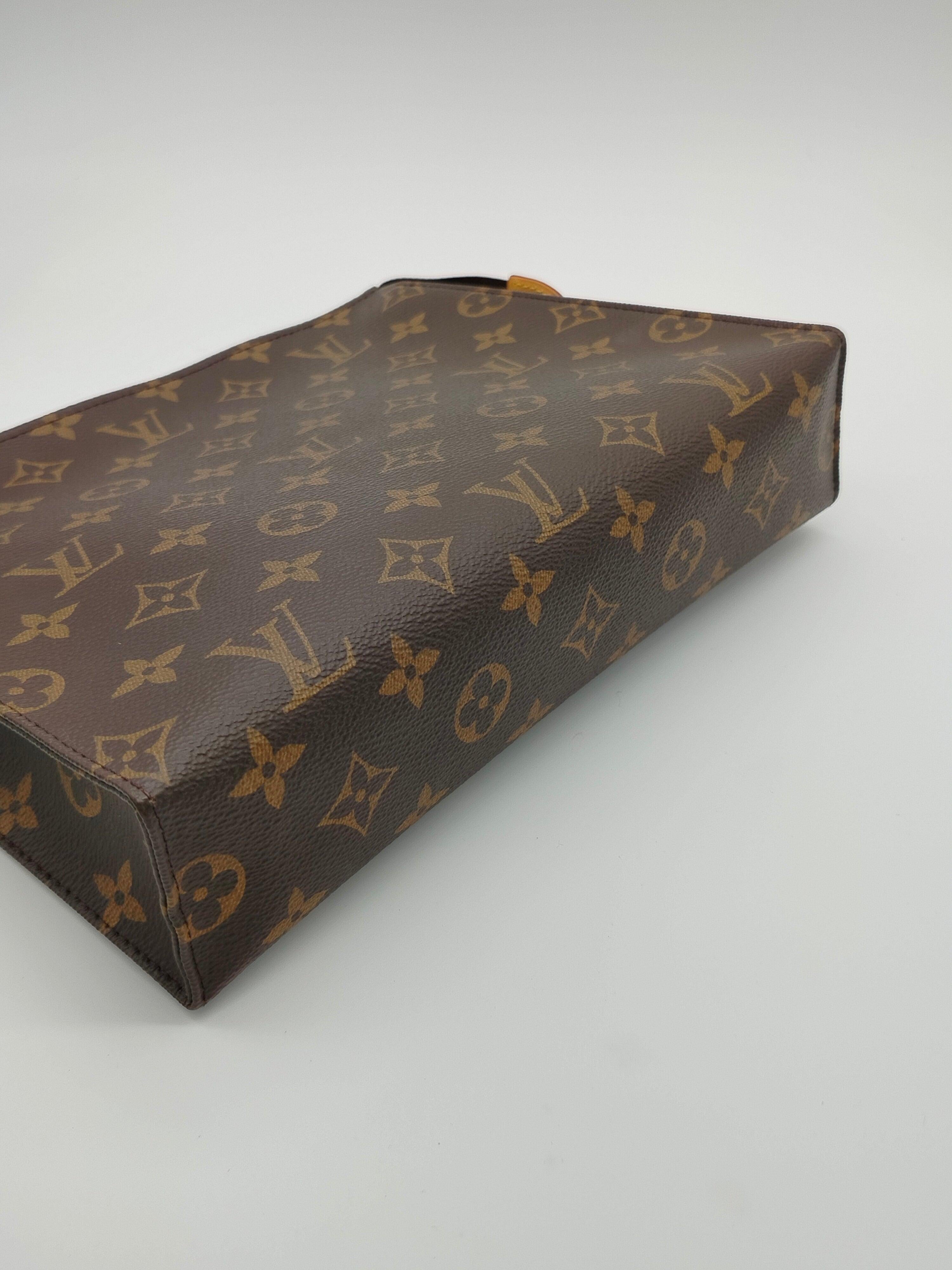 Louis Vuitton Poche Toilette Monogram Clutch Bag - '10s 2