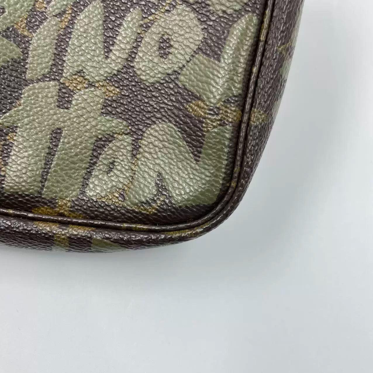 Louis Vuitton Pochette Accessoire Monogram Green Graffiti Clutch 11