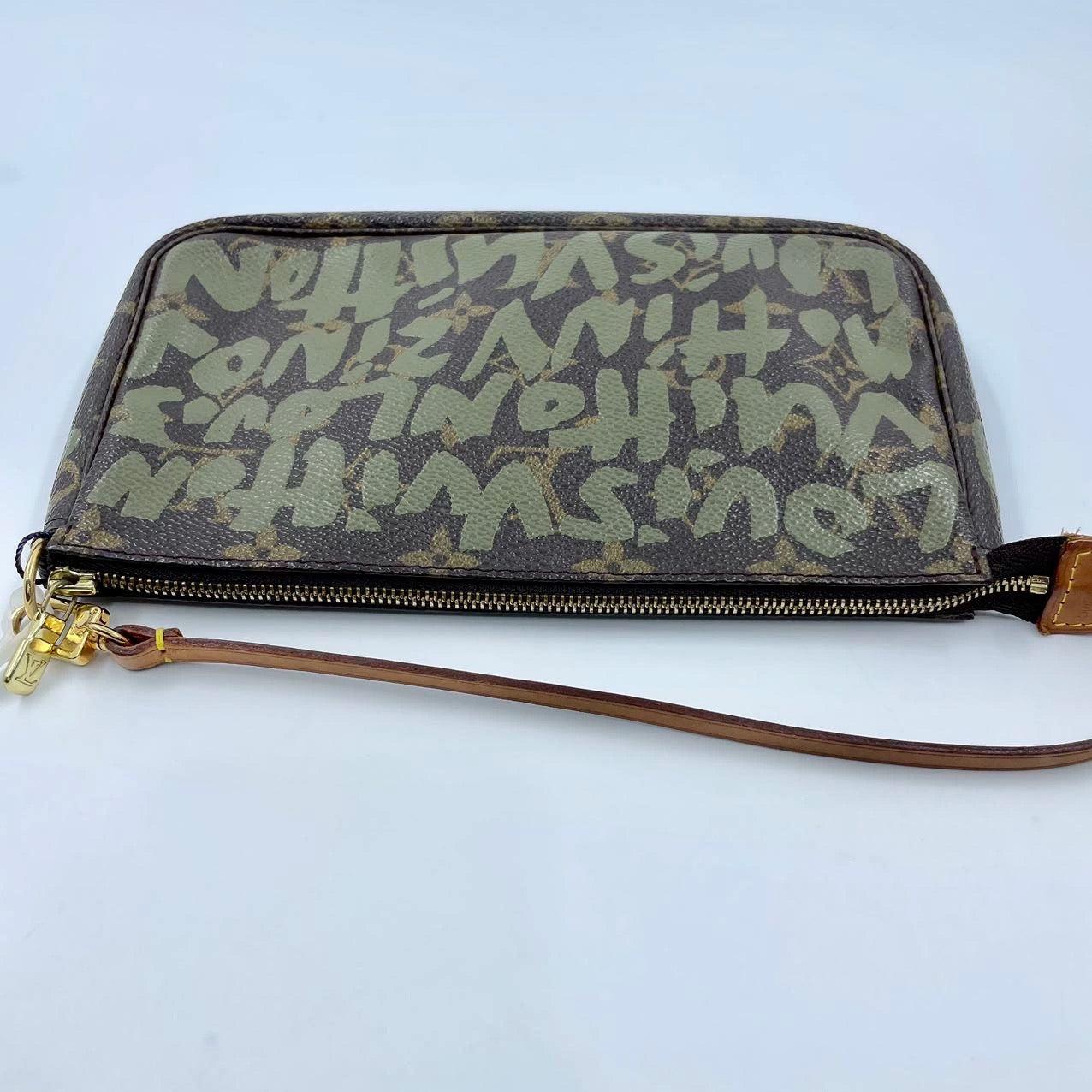 Women's Louis Vuitton Pochette Accessoire Monogram Green Graffiti Clutch