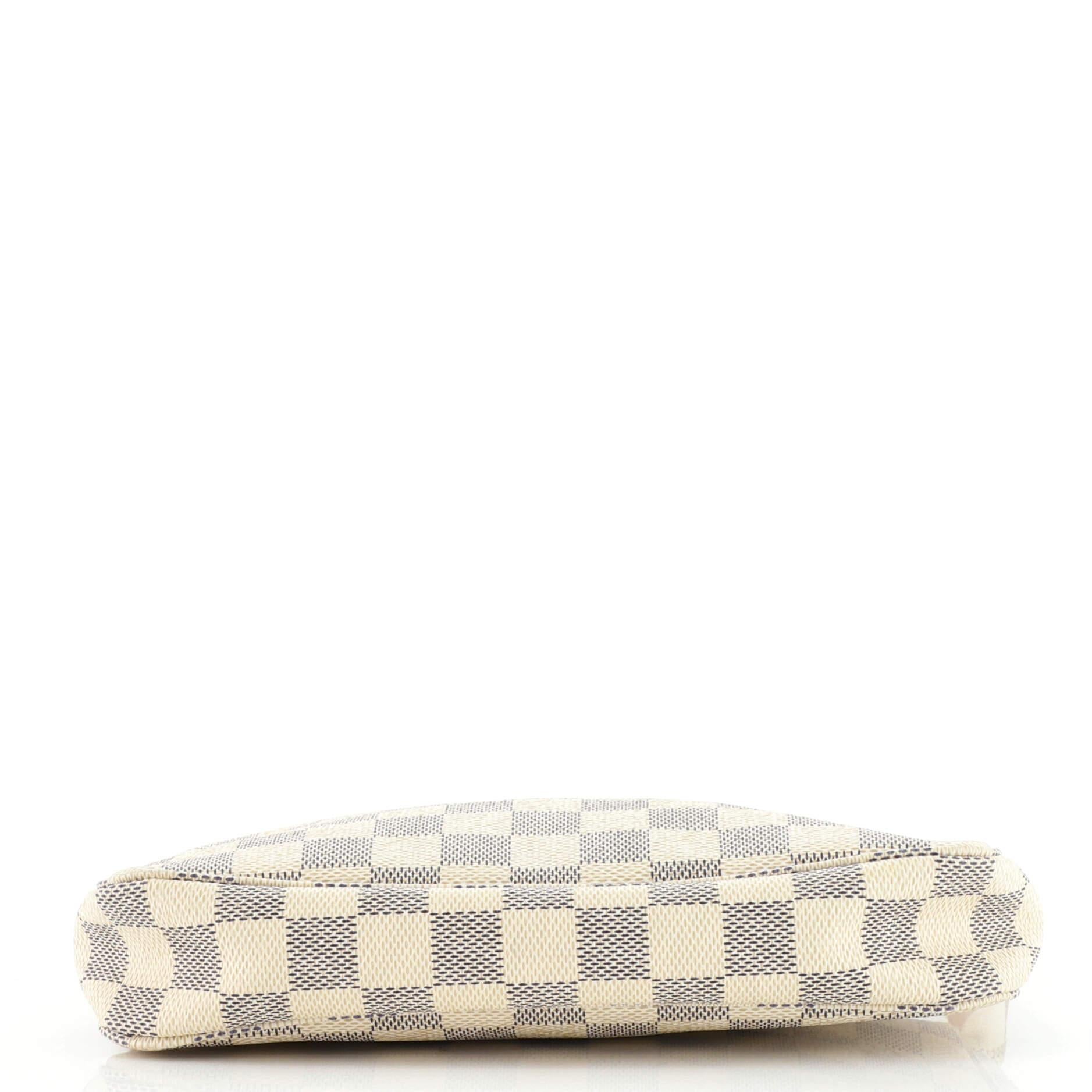 Louis Vuitton Pochette Accessoires Damier In Good Condition In NY, NY