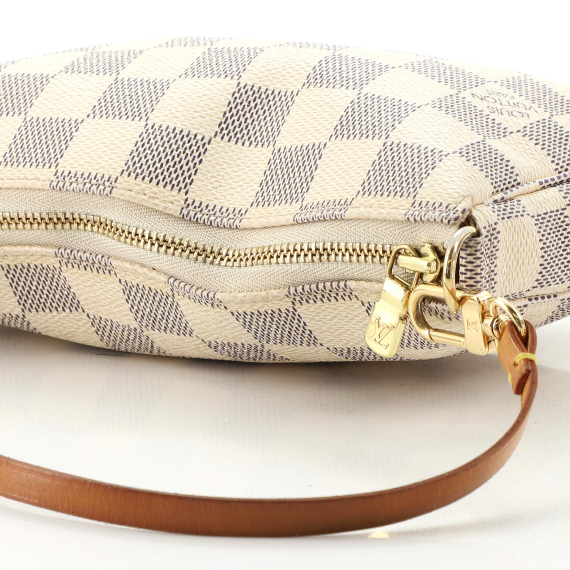 Louis Vuitton Pochette Accessoires Damier 2
