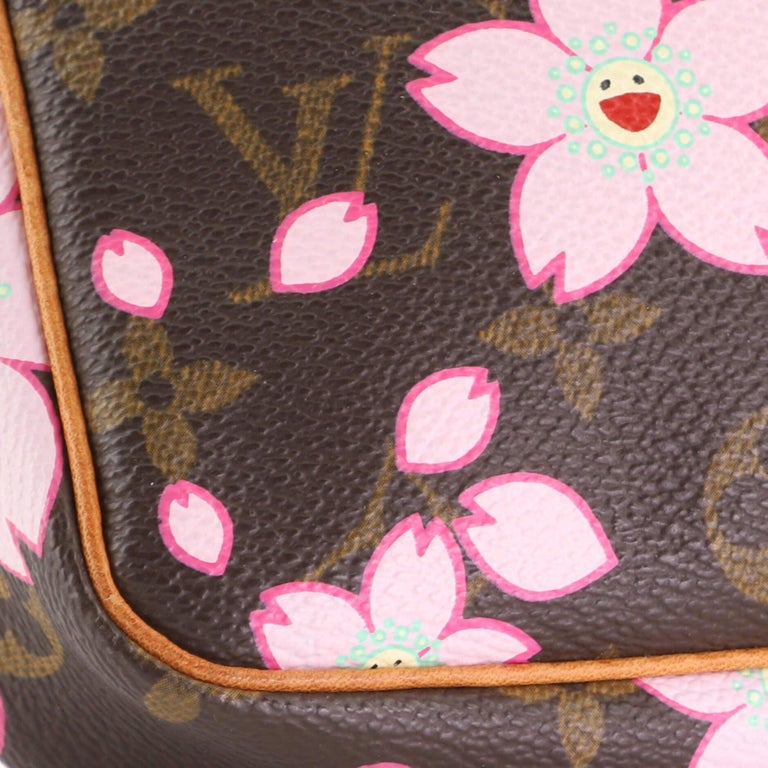 Louis Vuitton Pink Monogram Canvas Limited Edition Cherry Blossom Pochette  Accessoires Louis Vuitton