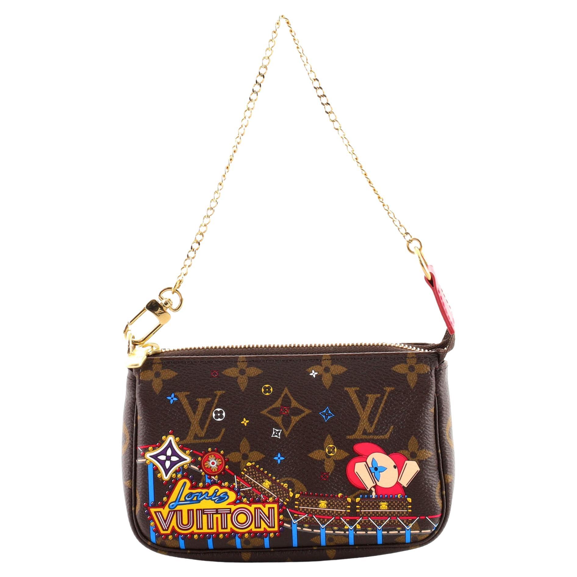 Louis Vuitton Pochette-Accessoires Limitierte Auflage Vivienne Xmas Monogramm