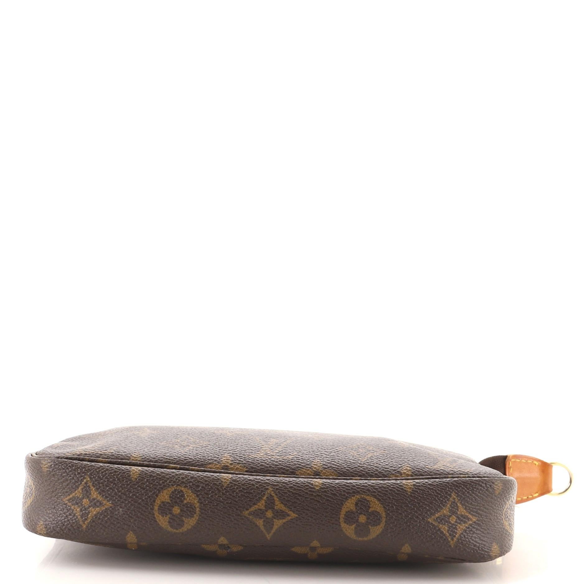 Louis Vuitton Pochette Accessoires Monogram Canvas In Fair Condition In NY, NY