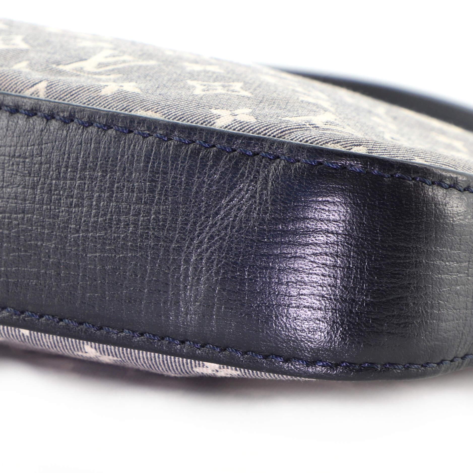 Louis Vuitton Pochette-Accessoires mit Monogramm aus Idylle 1