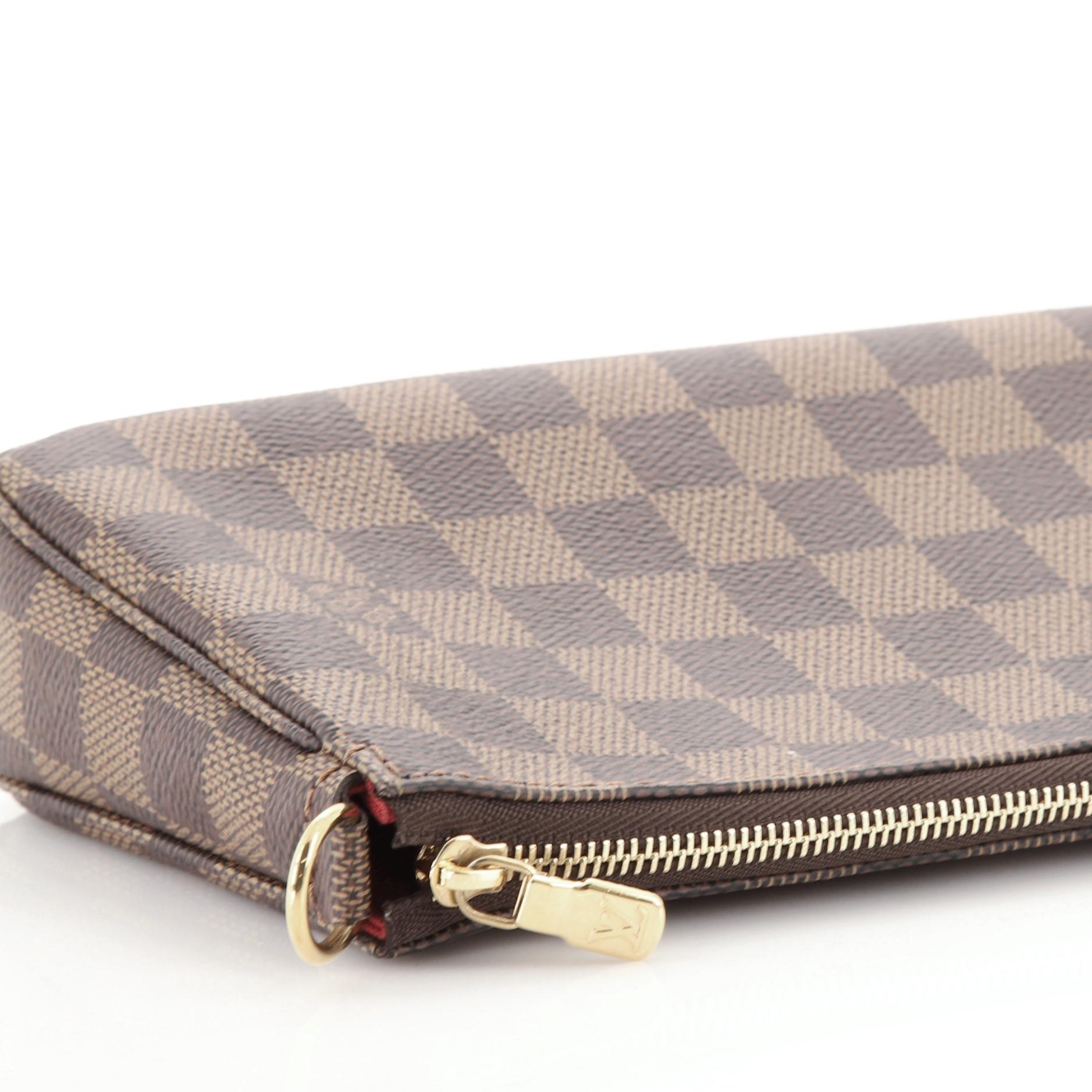 Louis Vuitton Pochette Accessoires NM Damier In Good Condition In NY, NY
