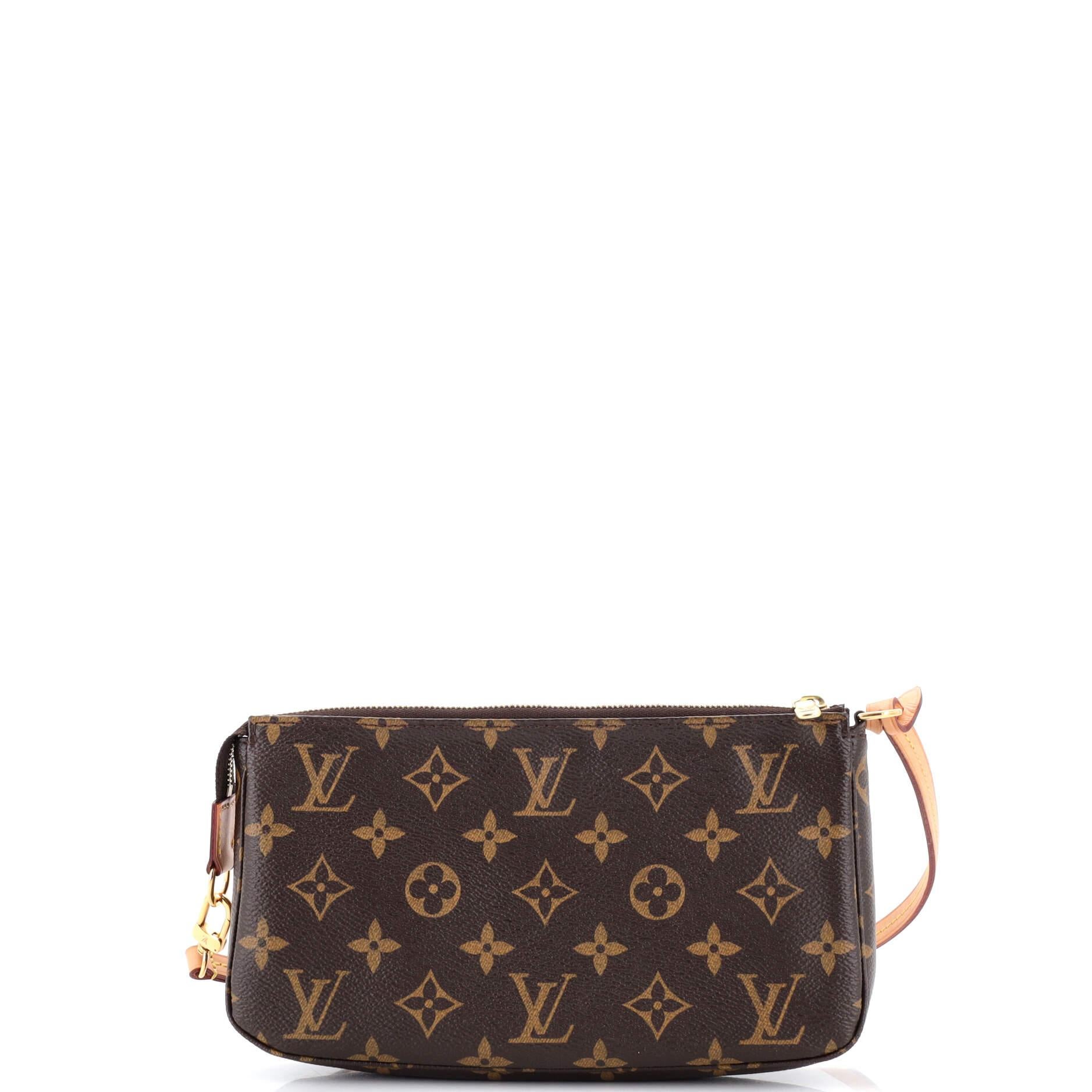 Louis Vuitton Pochette Accessoires NM Monogram Canvas In Good Condition In NY, NY