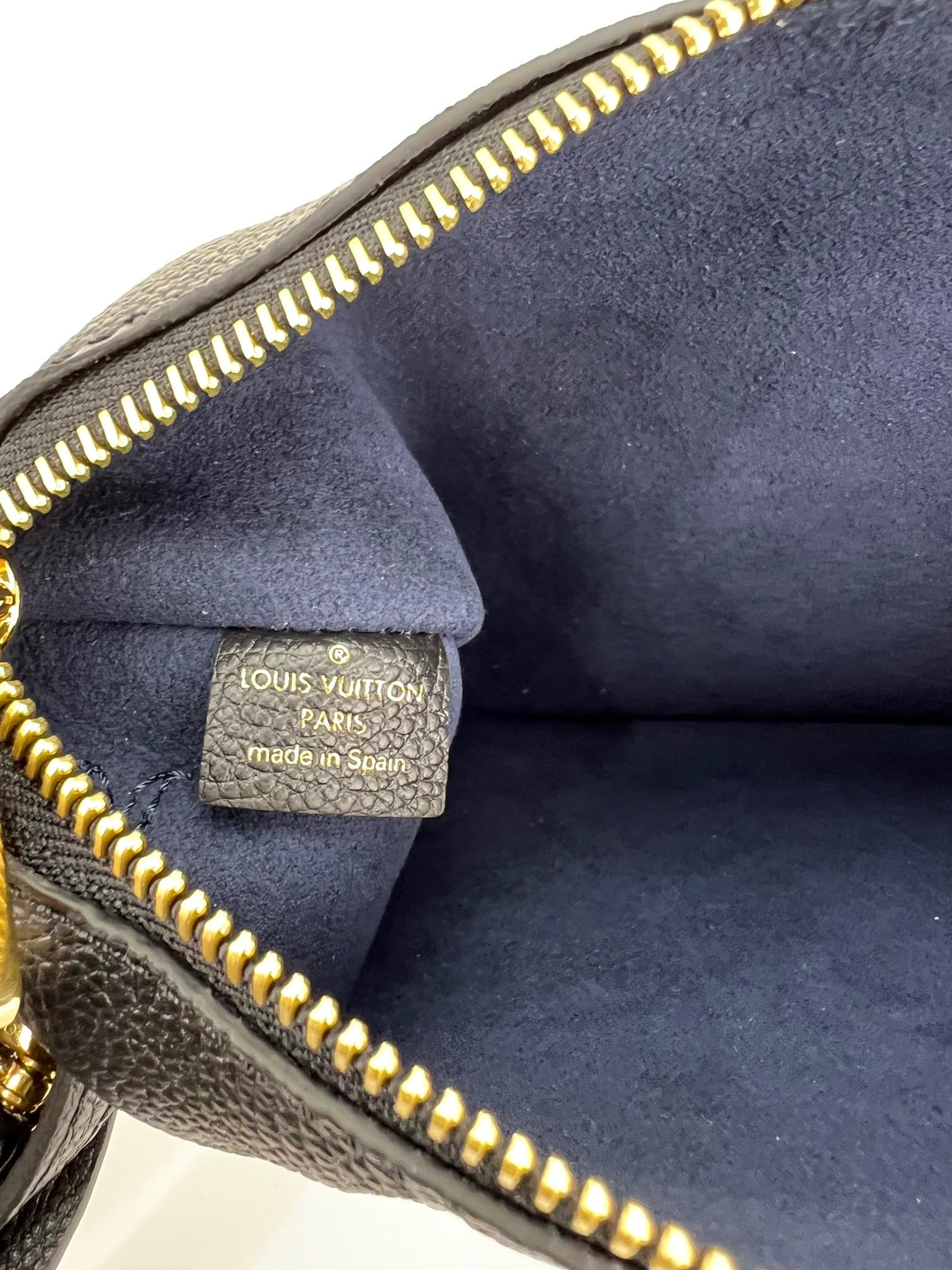 LOUIS VUITTON Pochette Black Leather Crossbody from NEVERFULL Added Chain 5