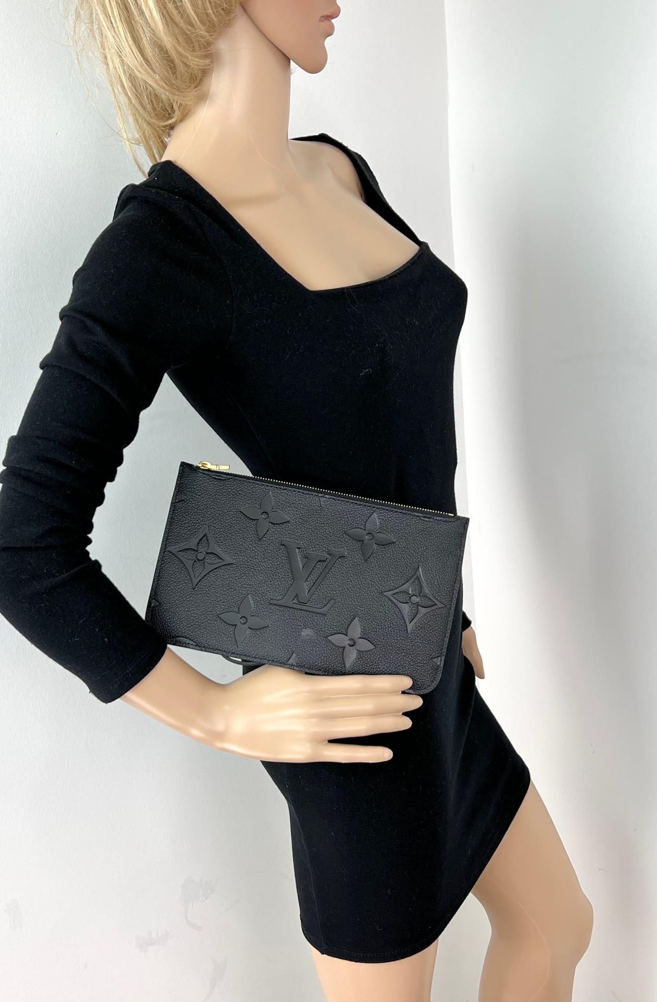 LOUIS VUITTON Pochette Black Leather Crossbody from NEVERFULL Added Chain 3