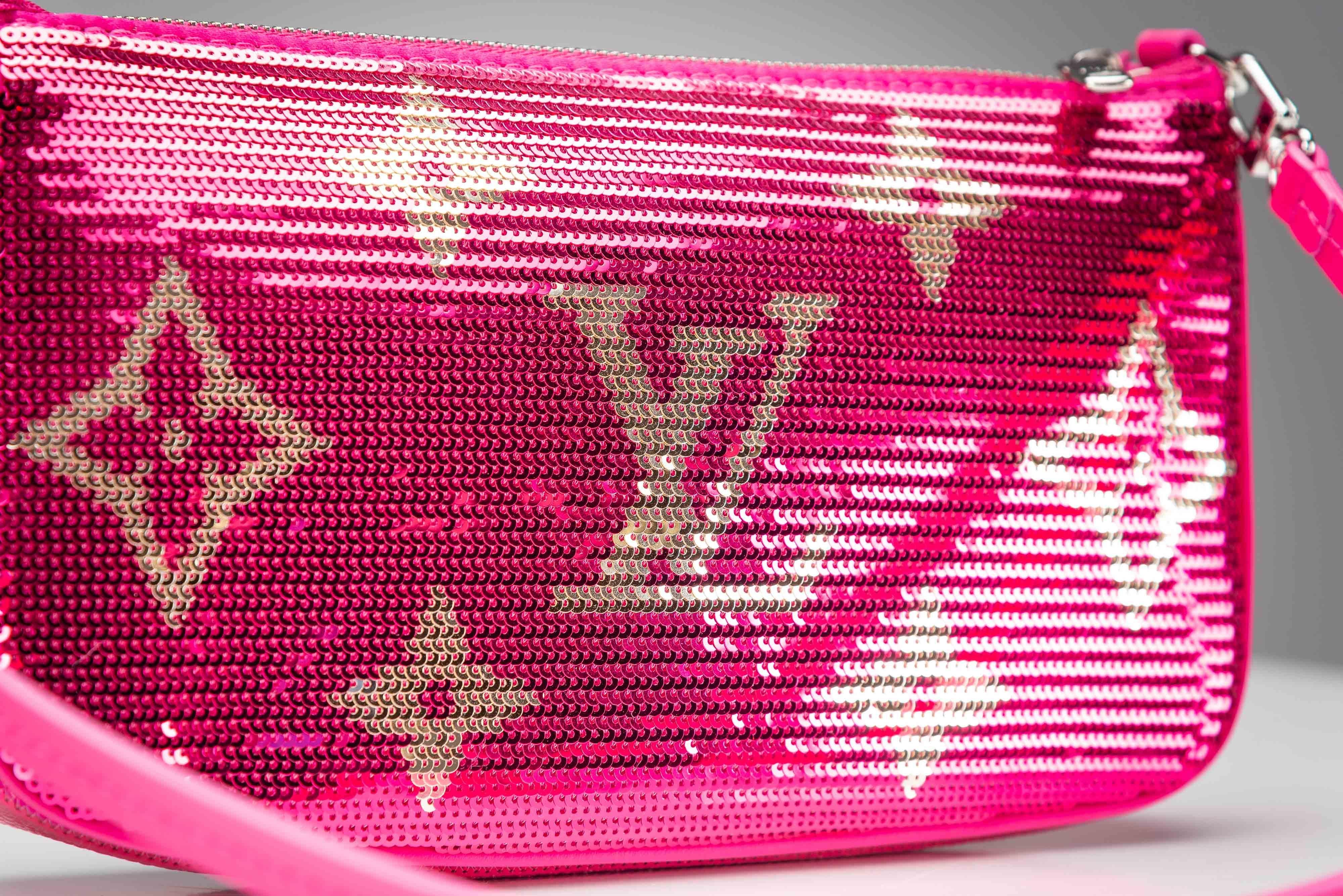 Louis Vuitton Pochette Fuchsia Sequins Rare NEW For Sale 8