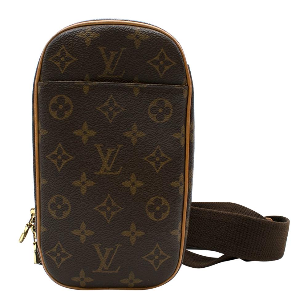 Louis Vuitton Pochette Gange Crossbody Bag  For Sale