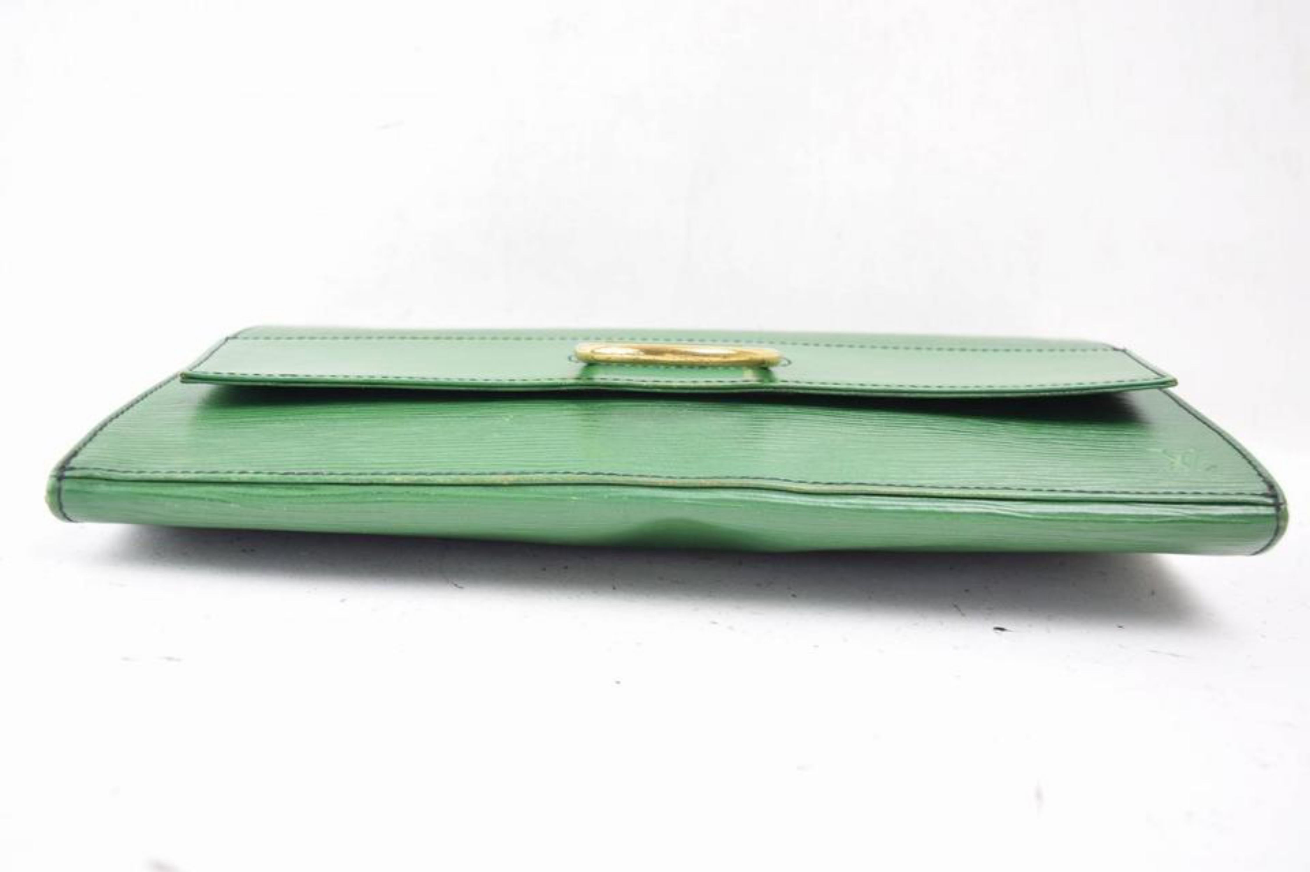 Louis Vuitton Pochette Iena Borneo Folding 868407 Green Leather Clutch For Sale 4