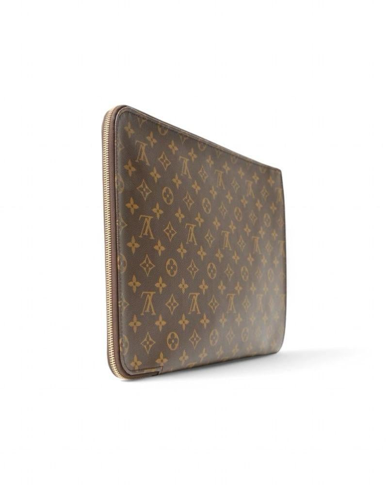 Louis Vuitton Pochette Jour GM Monogram Pour femmes en vente