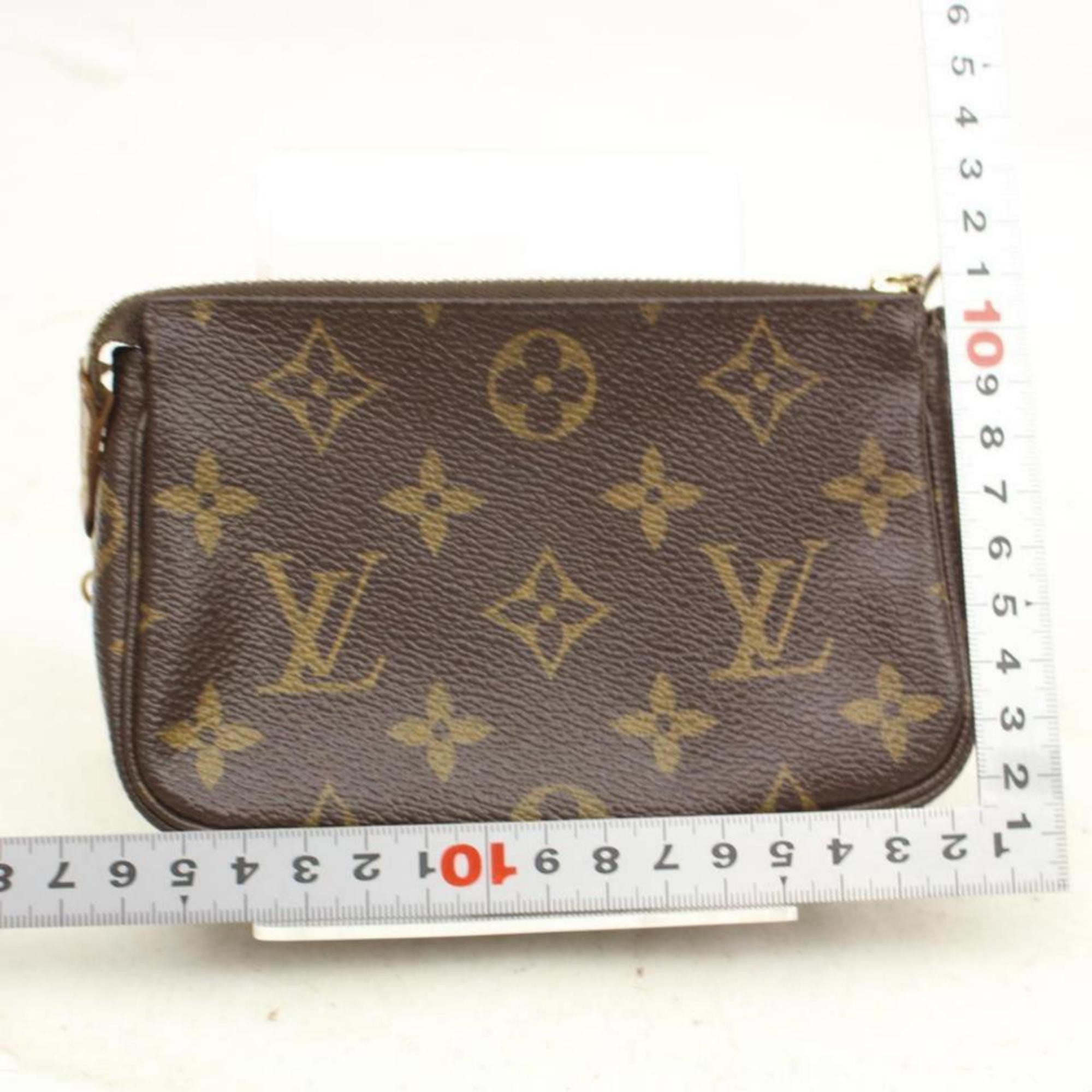 Louis Vuitton Pochette Limited Trunks Mini Chain 869715 Brown Canvas Wristlet In Good Condition For Sale In Forest Hills, NY