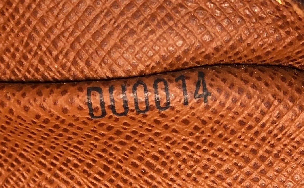 Louis Vuitton Pochette Marly Bandouliere Bag Monogram Canvas In Good Condition In NY, NY