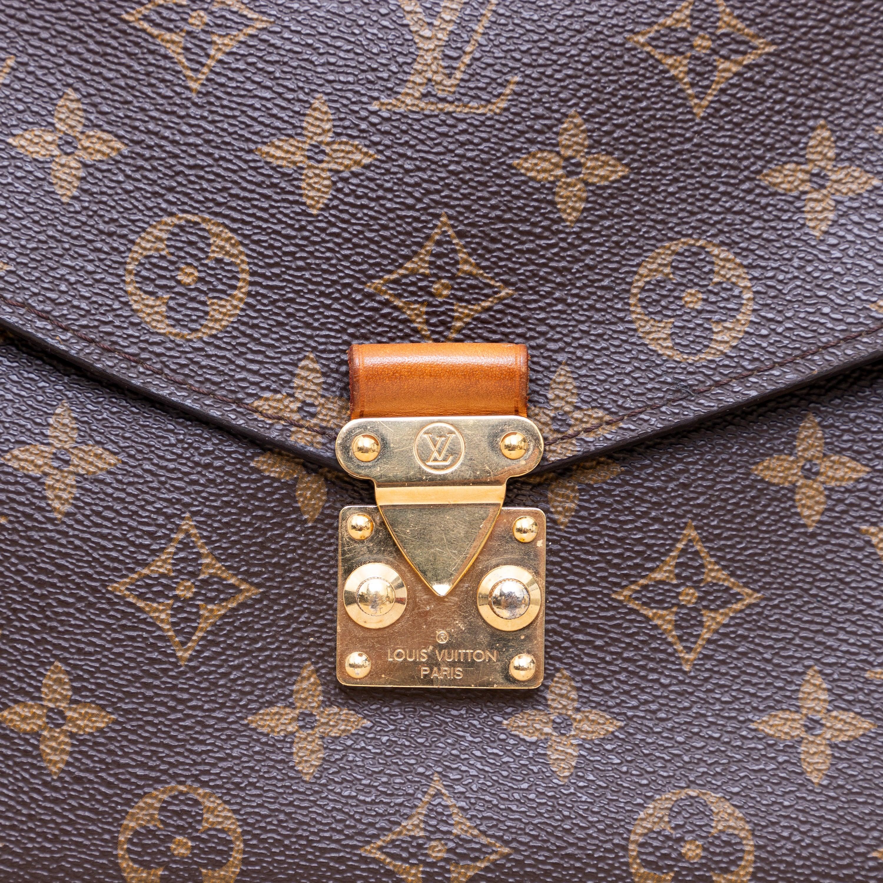 Louis Vuitton Pochette Métis - '20s 2
