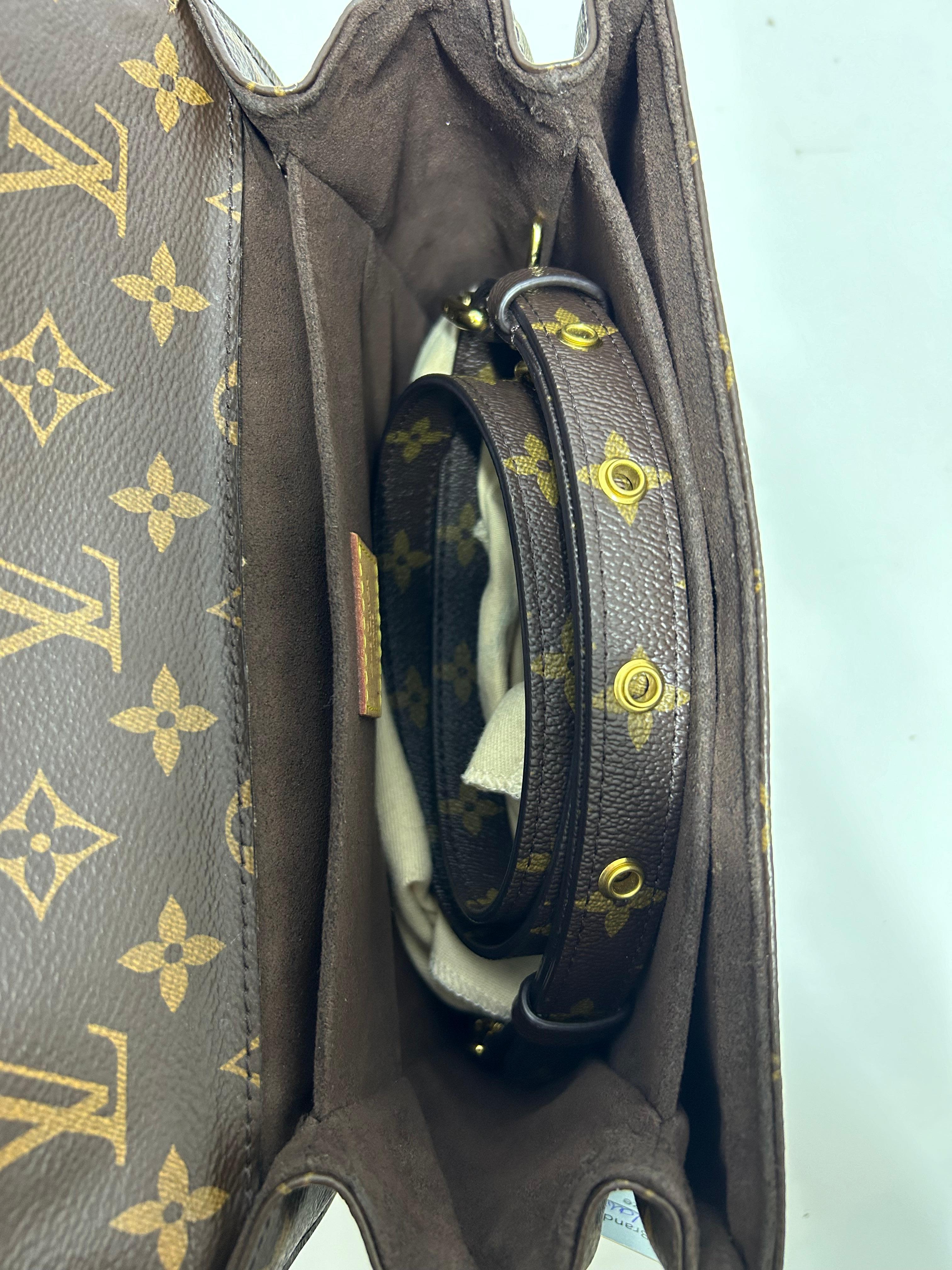 Louis Vuitton Pochette Métis Bag 15