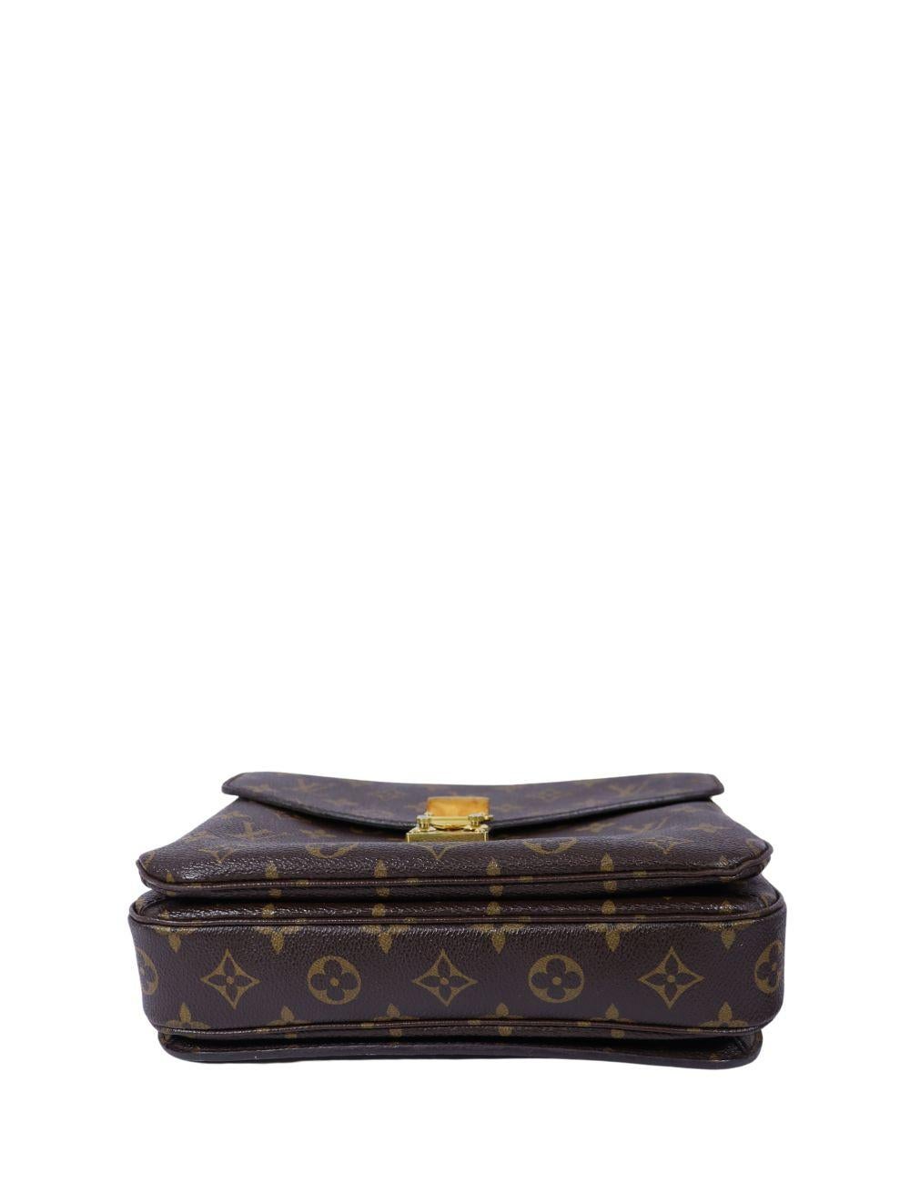 Black Louis Vuitton Pochette Métis Bag