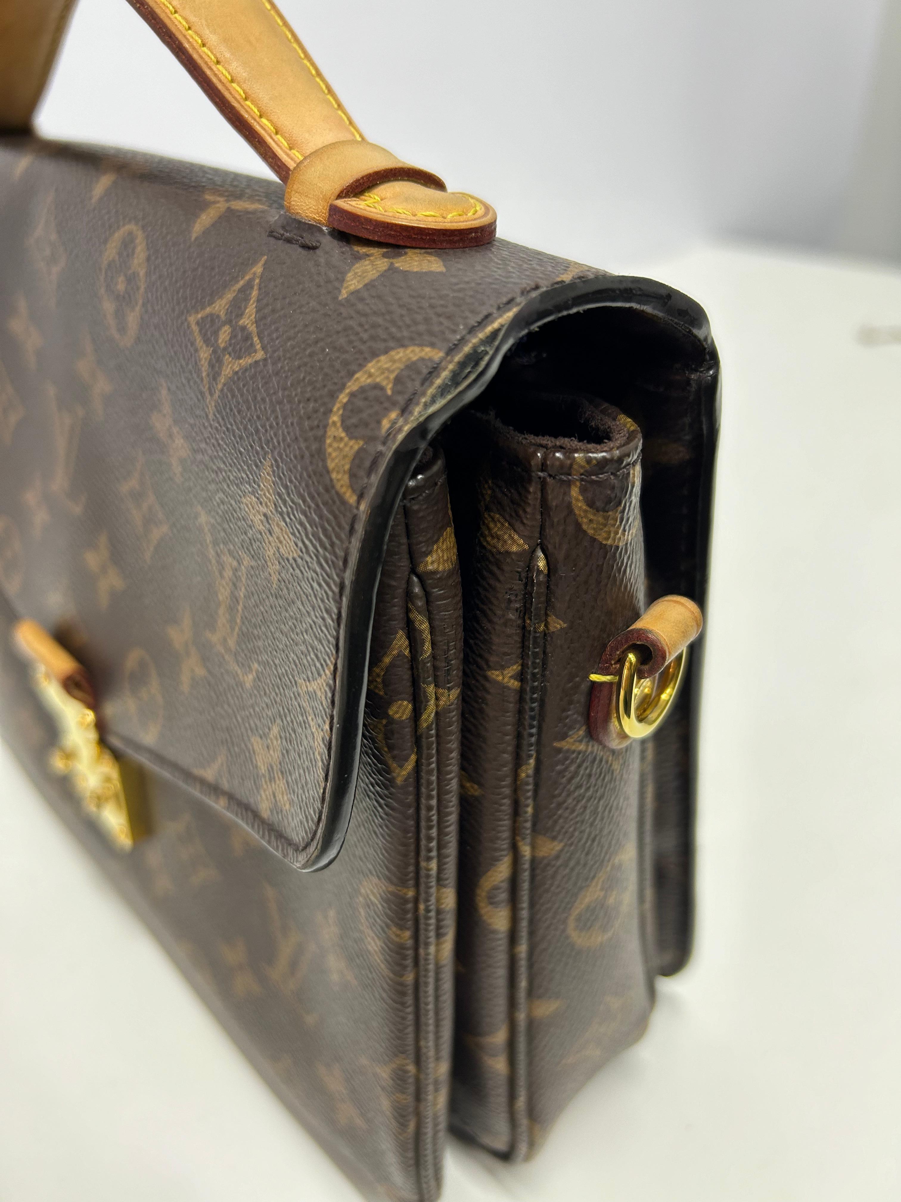 Louis Vuitton Pochette Métis Bag 3