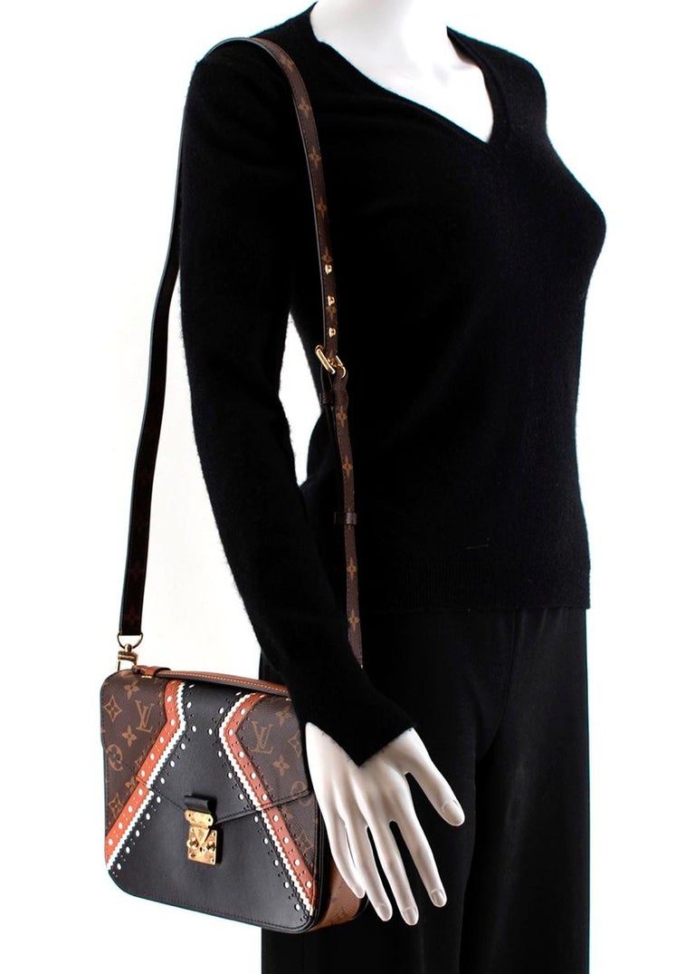 Metis Bag Pochette Metis Brogue LOUIS VUITTON Monogram Brogue