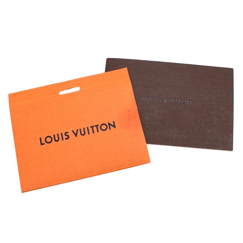 Louis Vuitton Pochette Metis Brogue in Reverse Monogram Canvas In Excellent Condition In London, GB