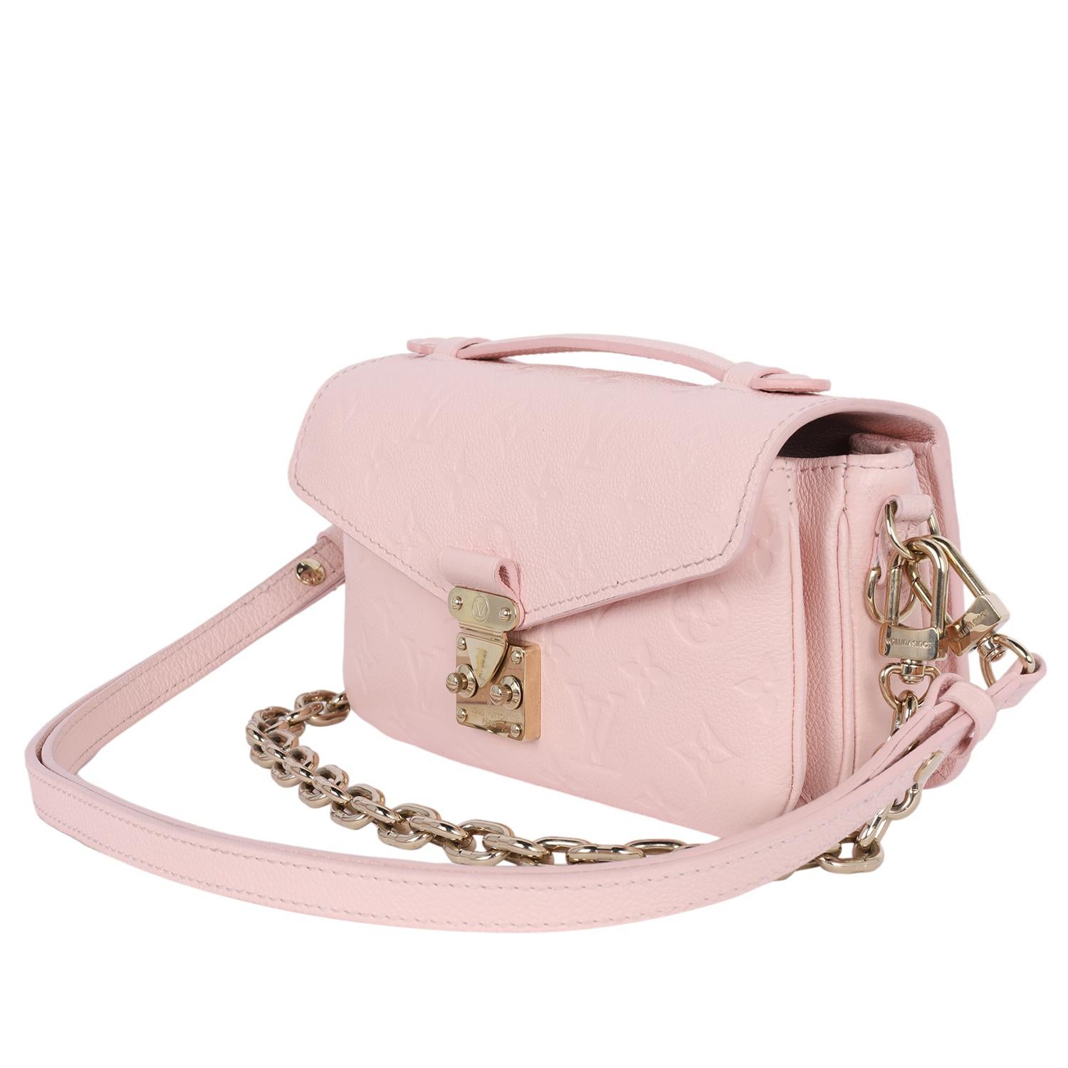 Louis Vuitton Pochette Métis East West Leather Pink 1