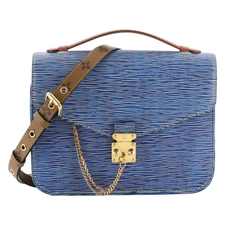 New Louis Vuitton Blue Crossbody Pochette Bag in Box For Sale at 1stDibs
