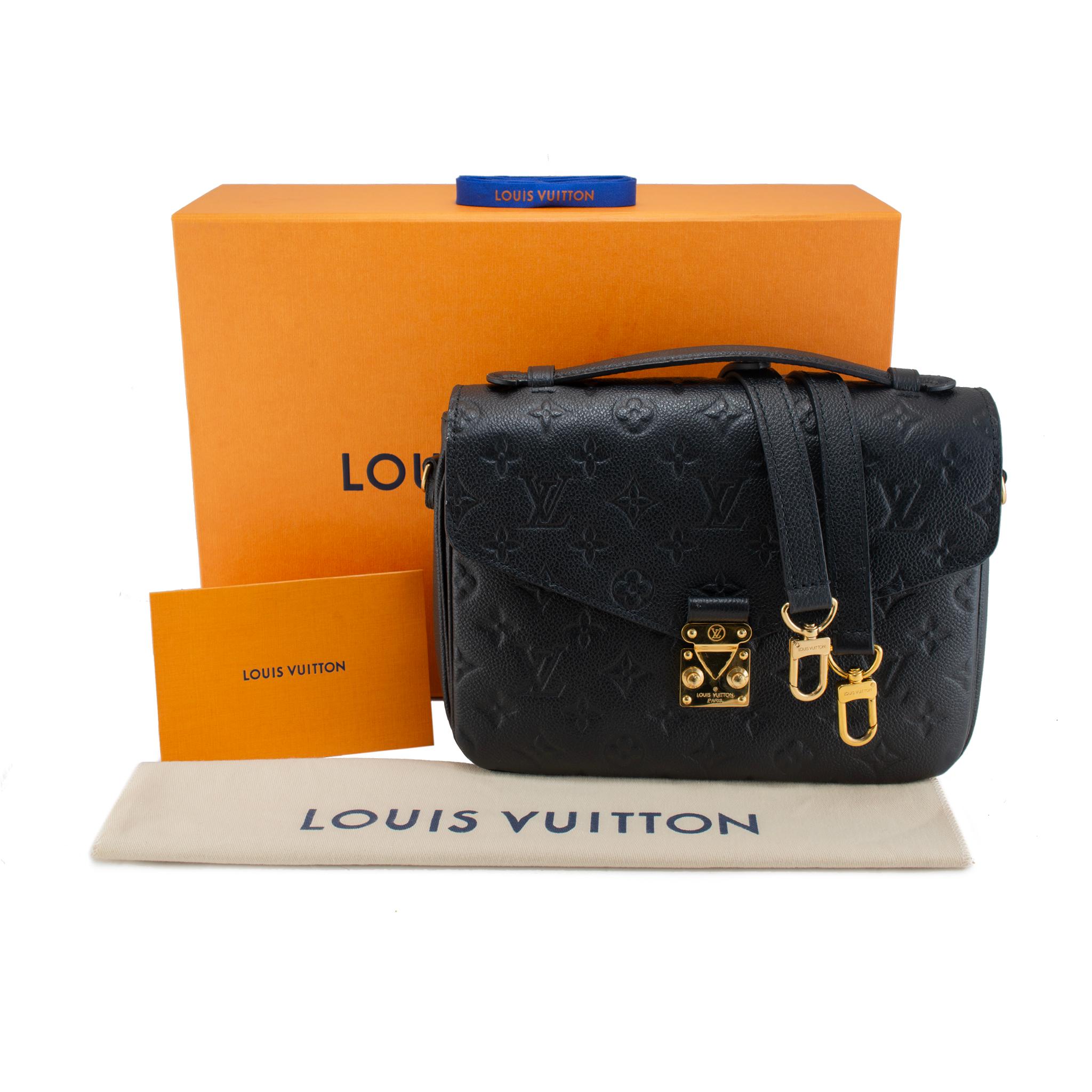 Louis Vuitton Pochette Métis M41487 Monogram Canvas Crossbody Shoulder Bag en vente 8