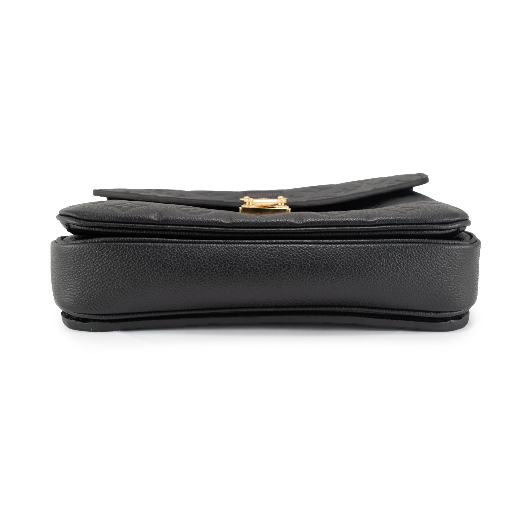 Louis Vuitton Pochette Métis M41487 Monogram Canvas Crossbody Shoulder Bag en vente 1