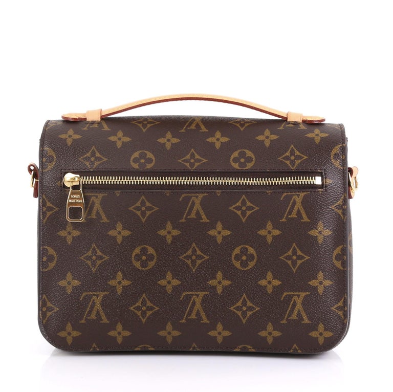 Louis Vuitton Pochette Metis Monogram Canvas For Sale at 1stdibs