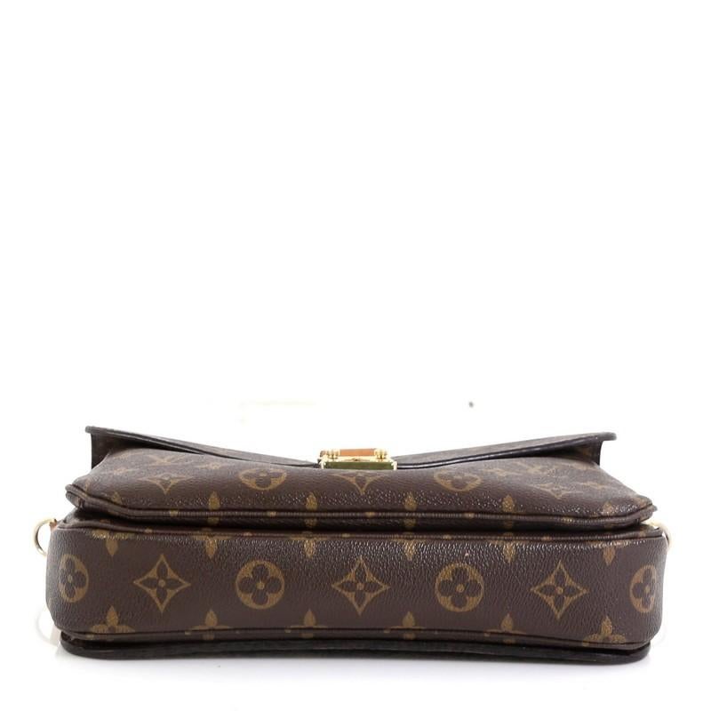 Louis Vuitton Pochette Metis Monogram Canvas In Good Condition In NY, NY