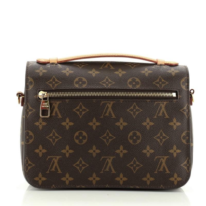 Louis Vuitton Pochette Metis Monogram Canvas In Fair Condition In NY, NY