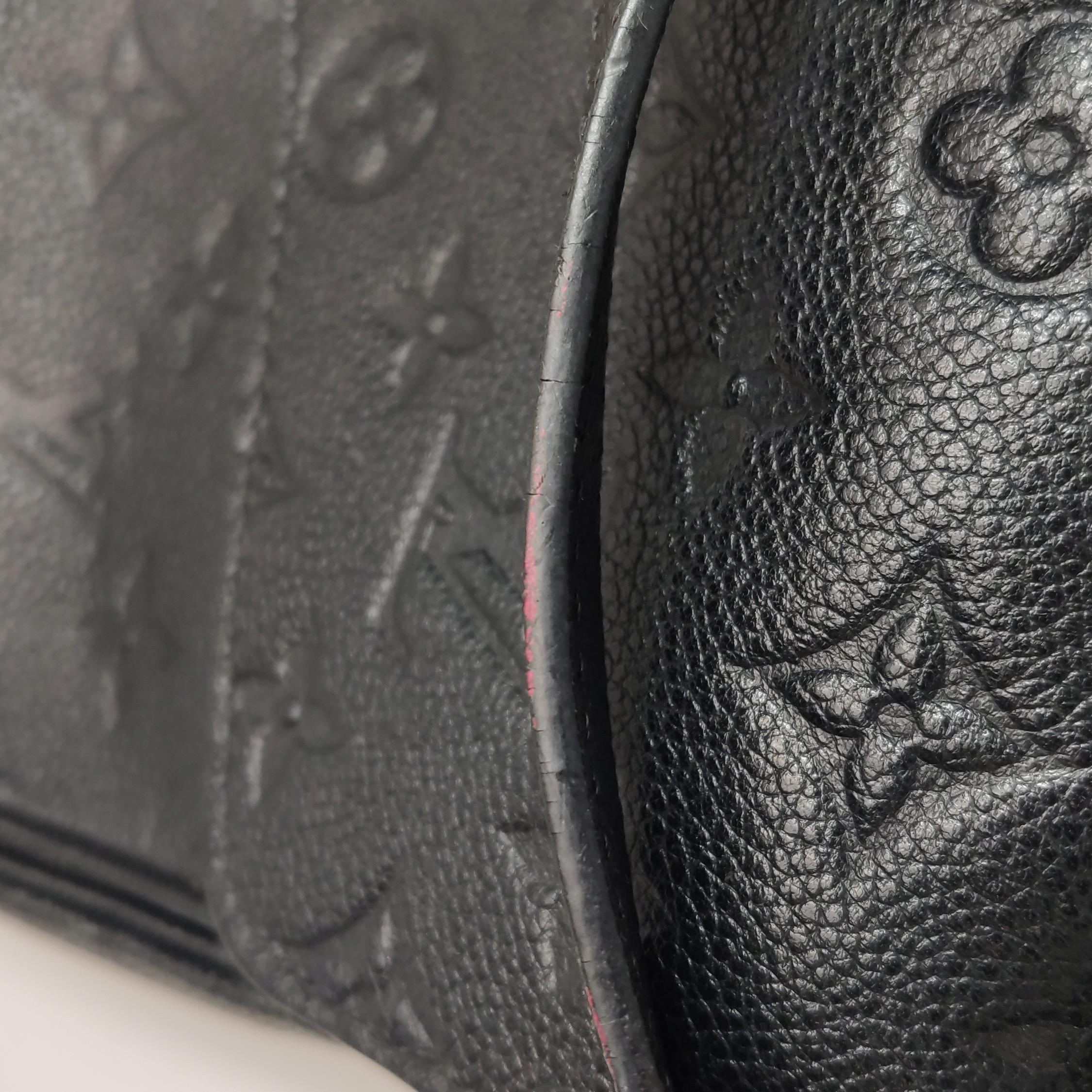 Louis Vuitton Pochette Métis Monogram Empreinte Leather Black For Sale 9
