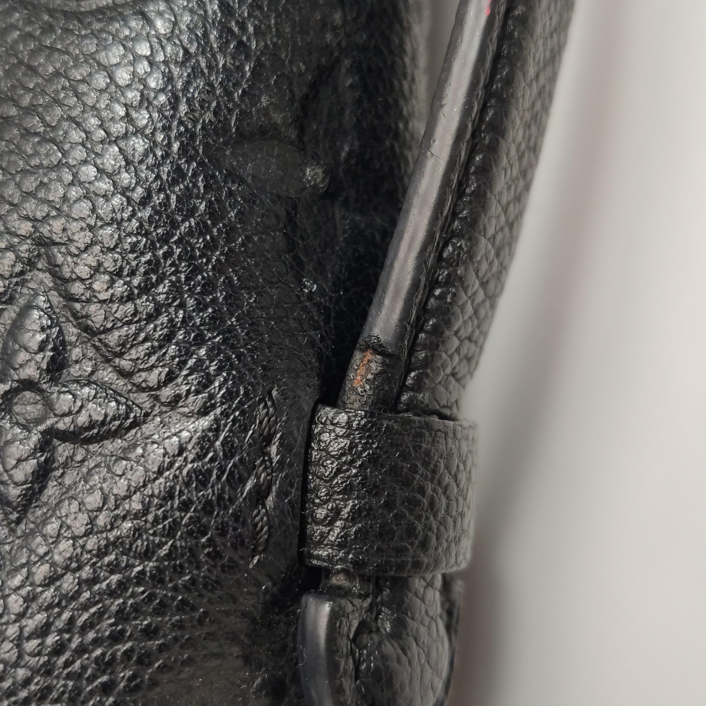 Louis Vuitton Pochette Métis Monogram Empreinte Leather Black For Sale 12