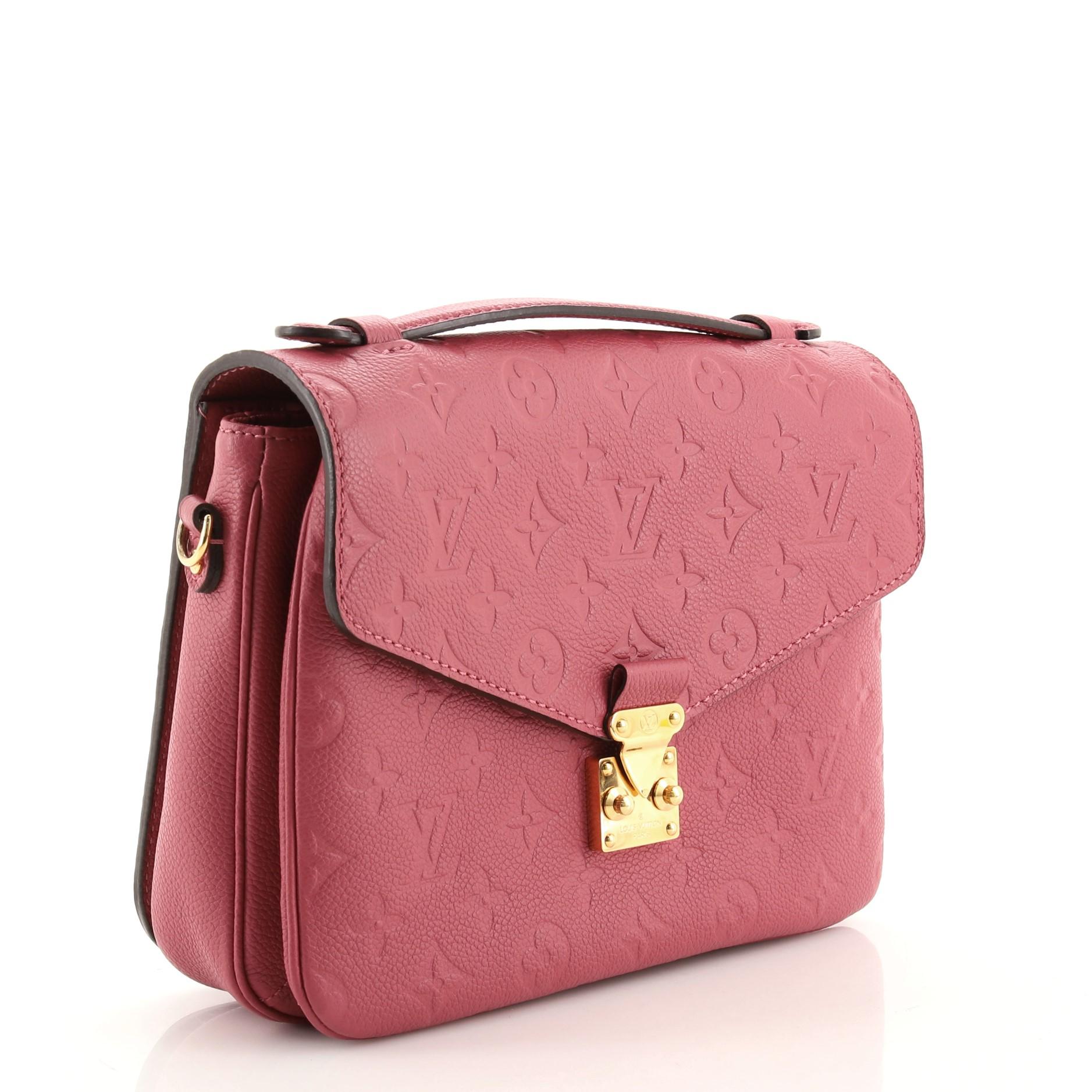 Louis Vuitton Pochette Metis Monogrammiertes Empreinte-Leder (Braun)