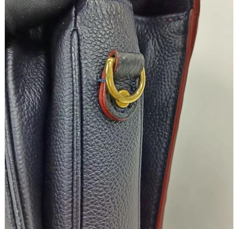Louis Vuitton Pochette Métis Monogram Empreinte Leather Navy 5