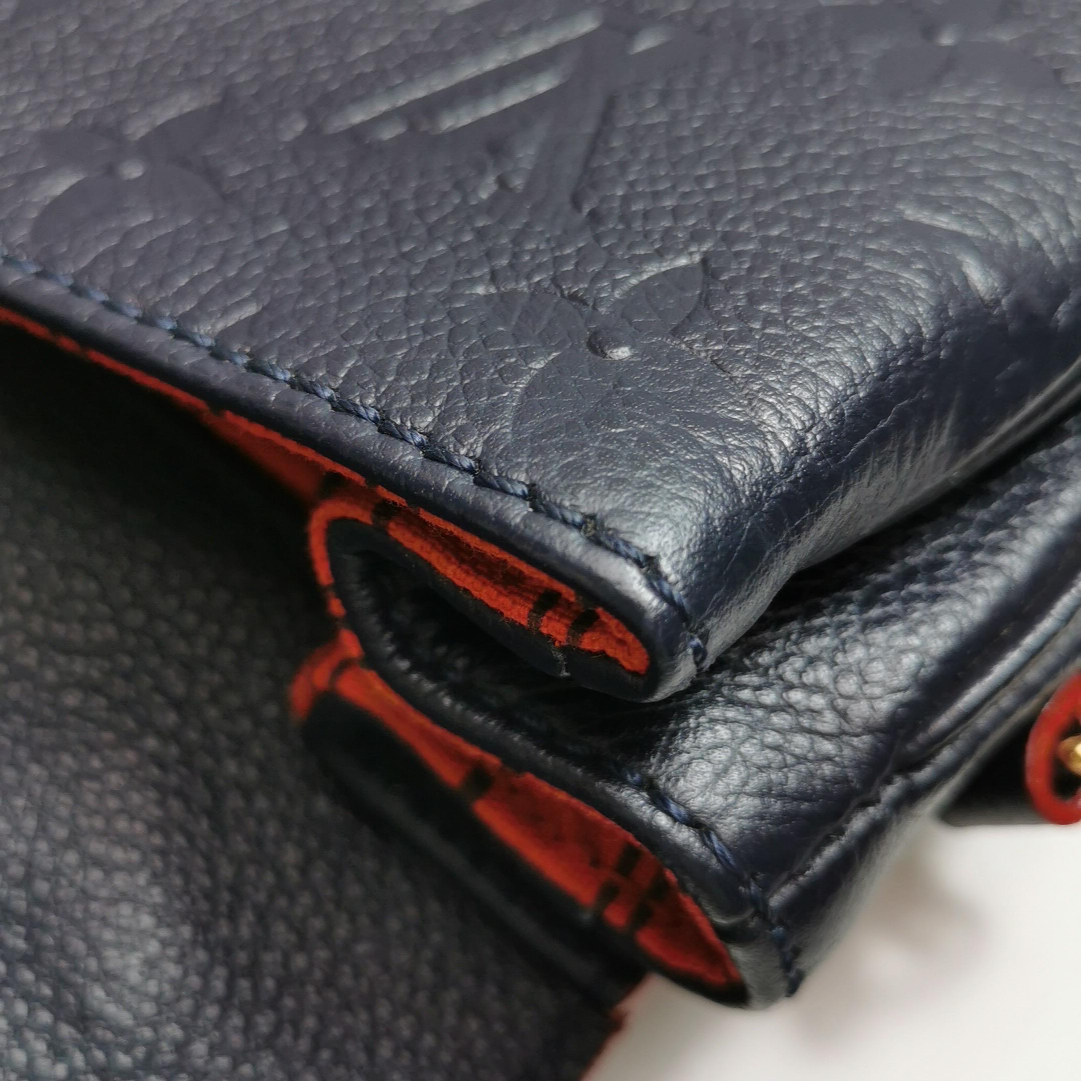 Louis Vuitton Pochette Métis Monogram Empreinte Leather Navy For Sale 13