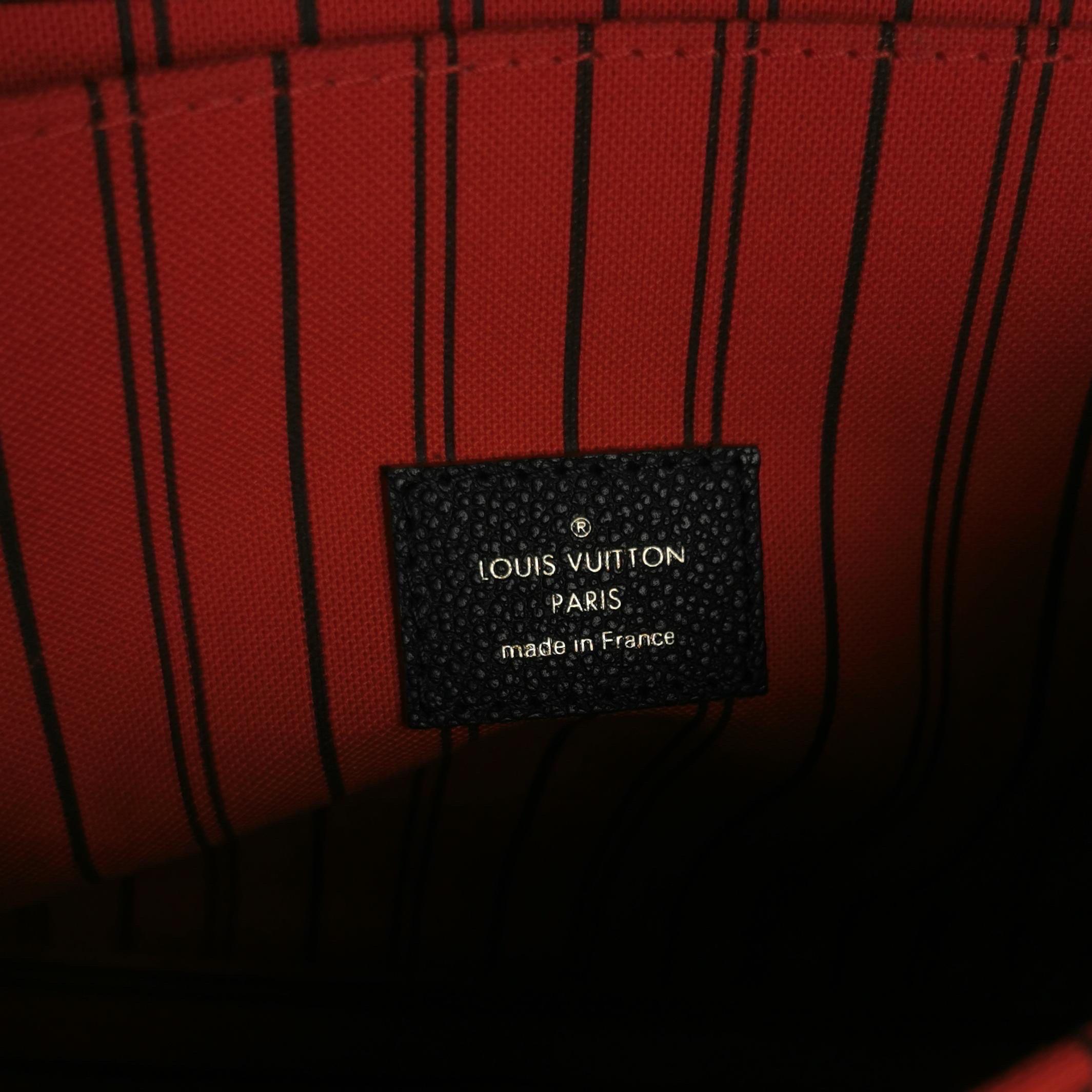 Louis Vuitton Pochette Métis Monogram Empreinte Leather Navy For Sale 4