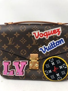 Louis Vuitton Pochette Metis Aufnäher