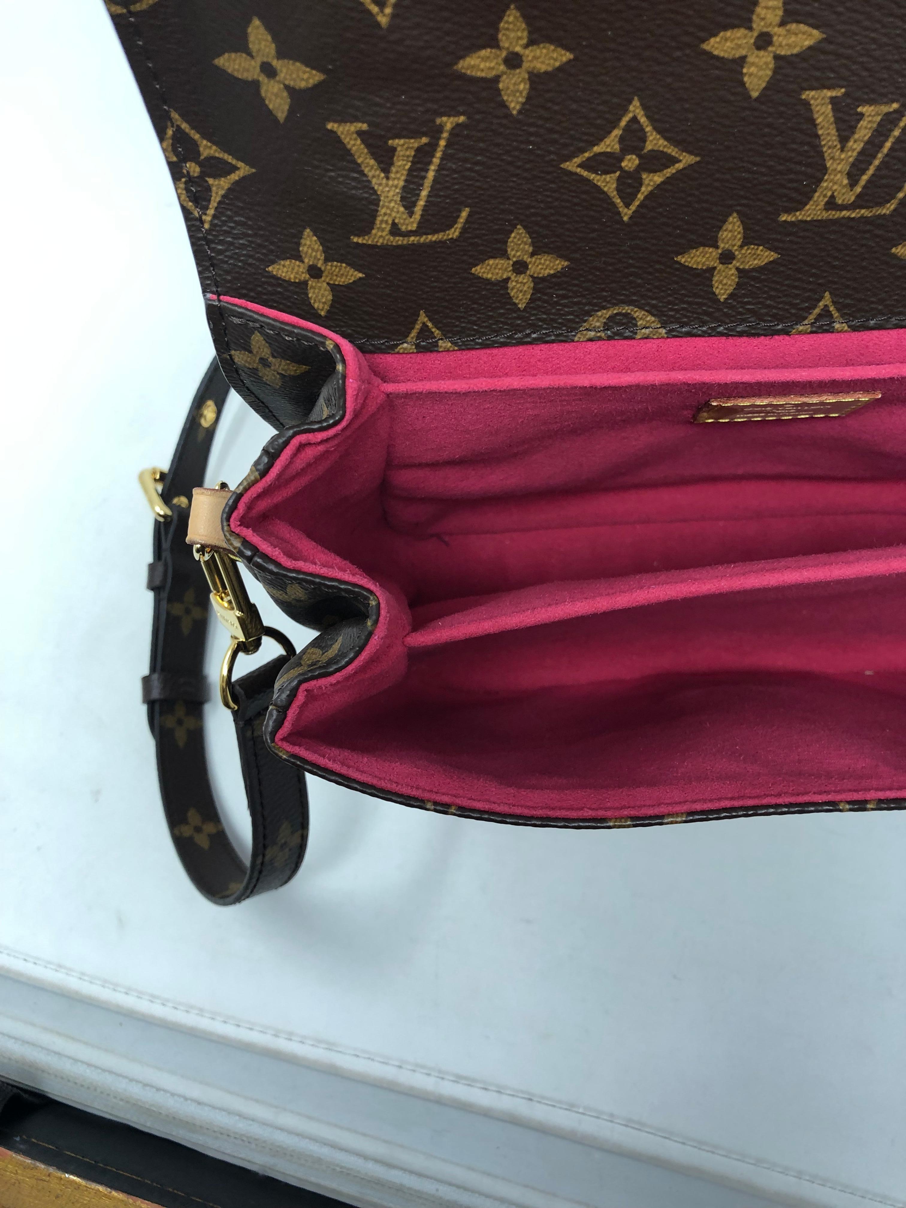 Louis Vuitton Pochette Metis Patches 1