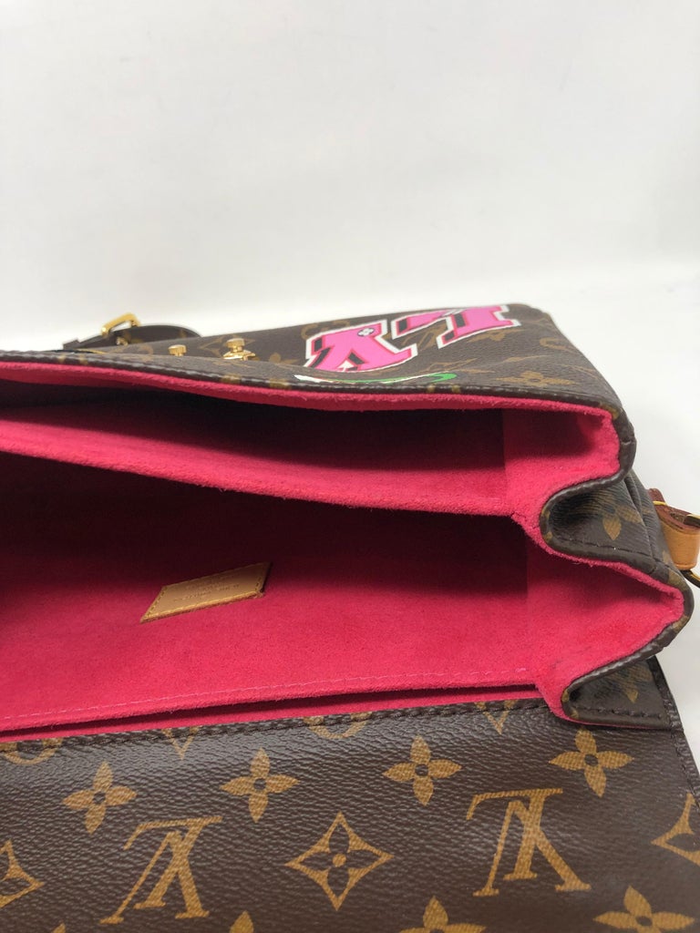 Sold at Auction: Louis Vuitton - Pochette Metis Patches Bag + Red