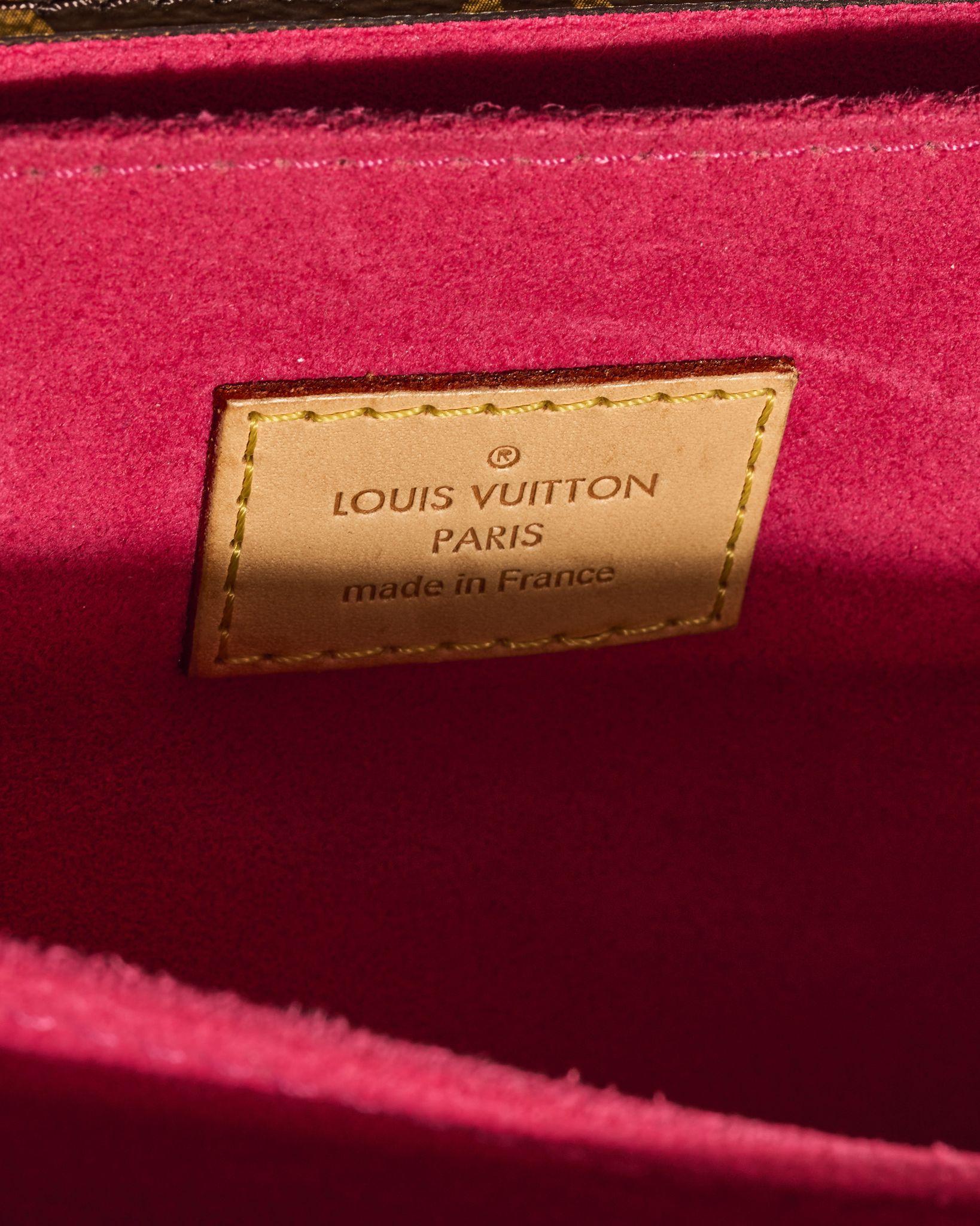 Louis Vuitton Clutch Bag Mètis Patches Monogram For Sale 10